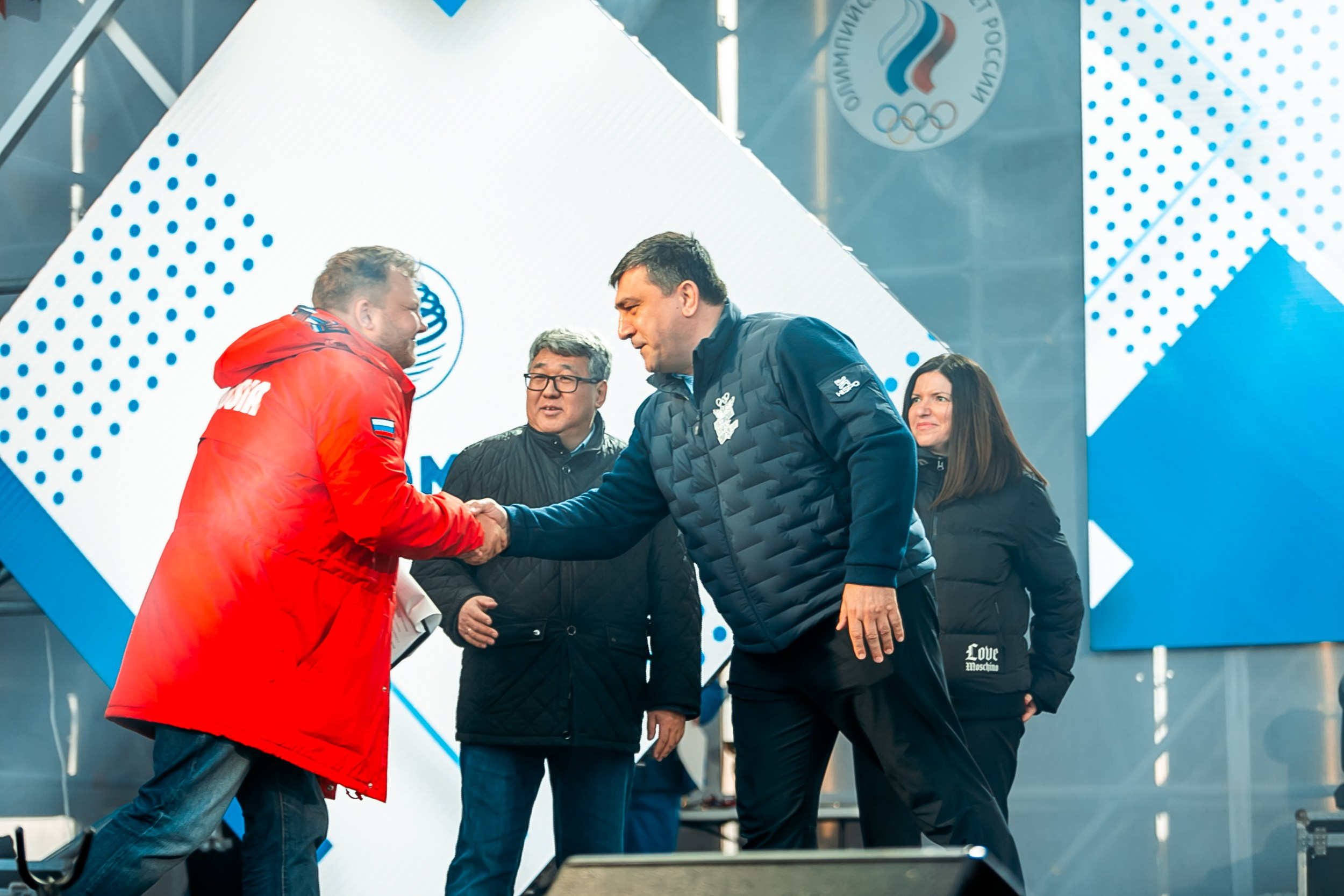 День зимних видов спорта 2024. Репортажный фотограф в Сочи Дмитрий Ветринский