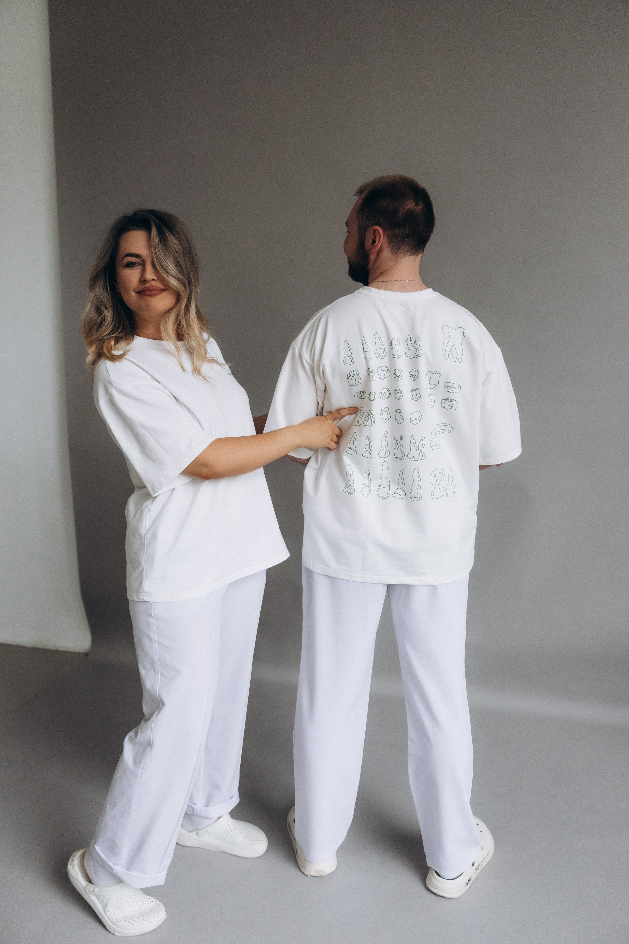 Фотосессия стоматологов в студии. Фотограф Артем Бросов в Санкт-Петербурге и Дубае