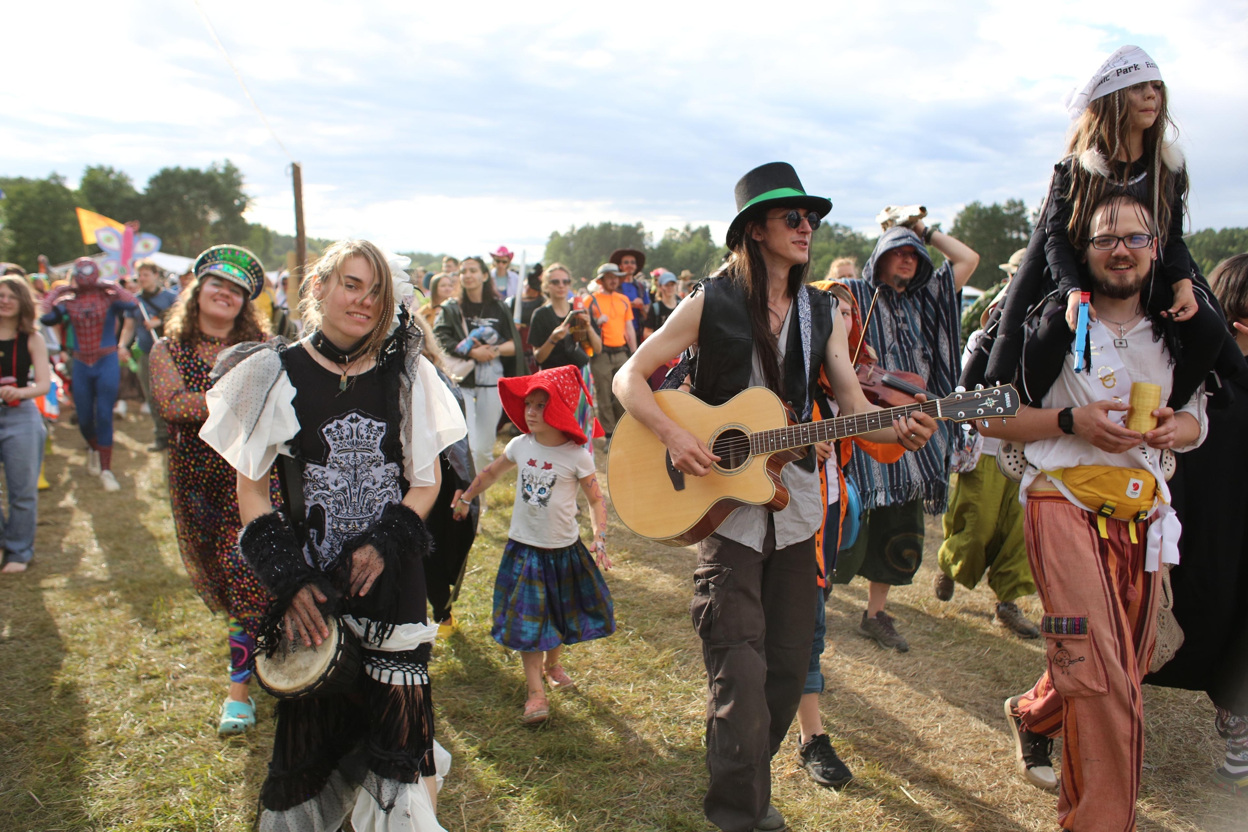 Карнавал на фестивале Бессонница