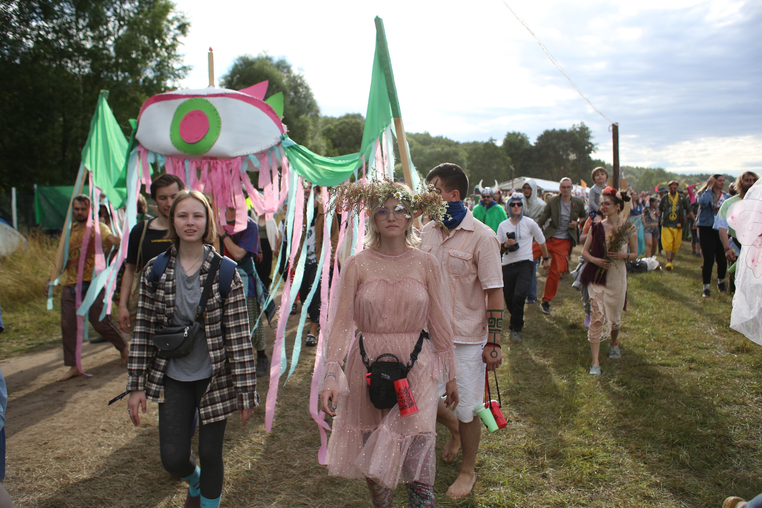 Карнавал на фестивале Бессонница