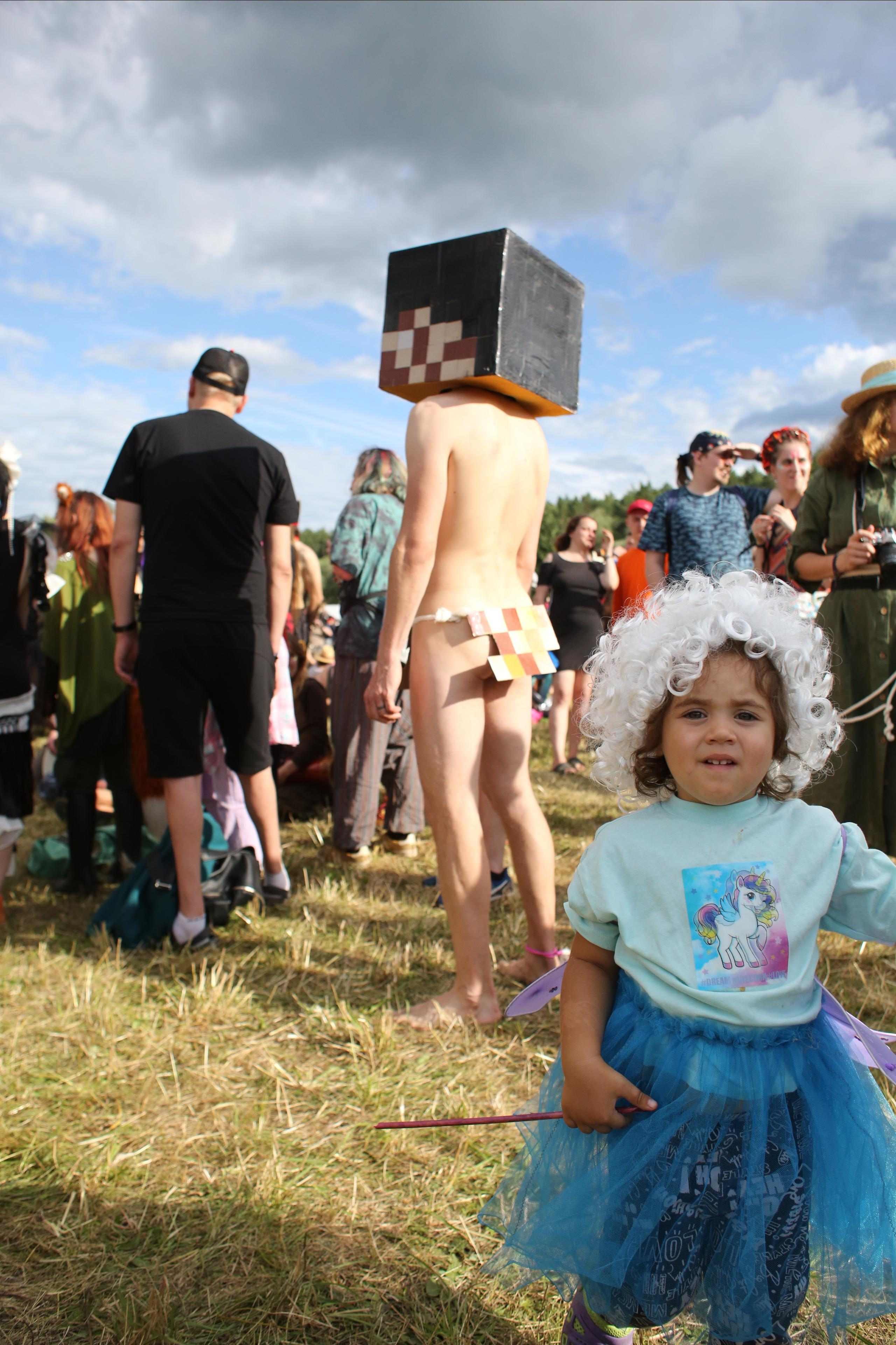 Карнавал на фестивале Бессонница