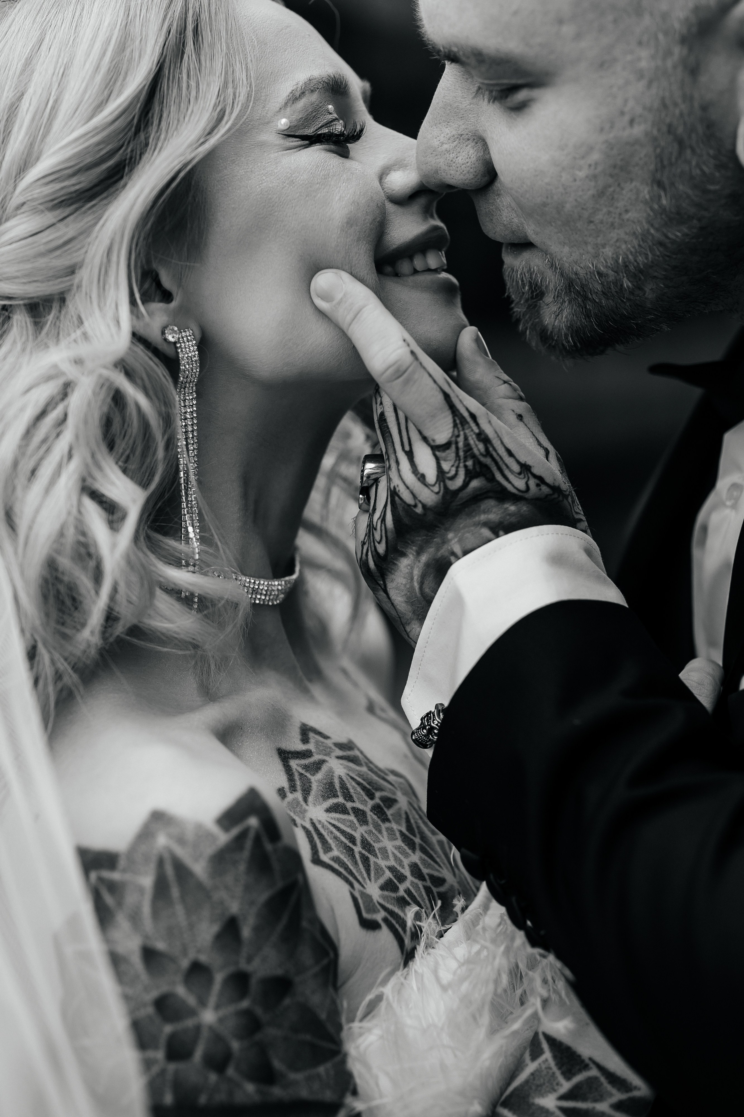 Саша и Таня 2024. Свадебный и портретный фотограф Алина Иванова. Екатеринбург-Москва