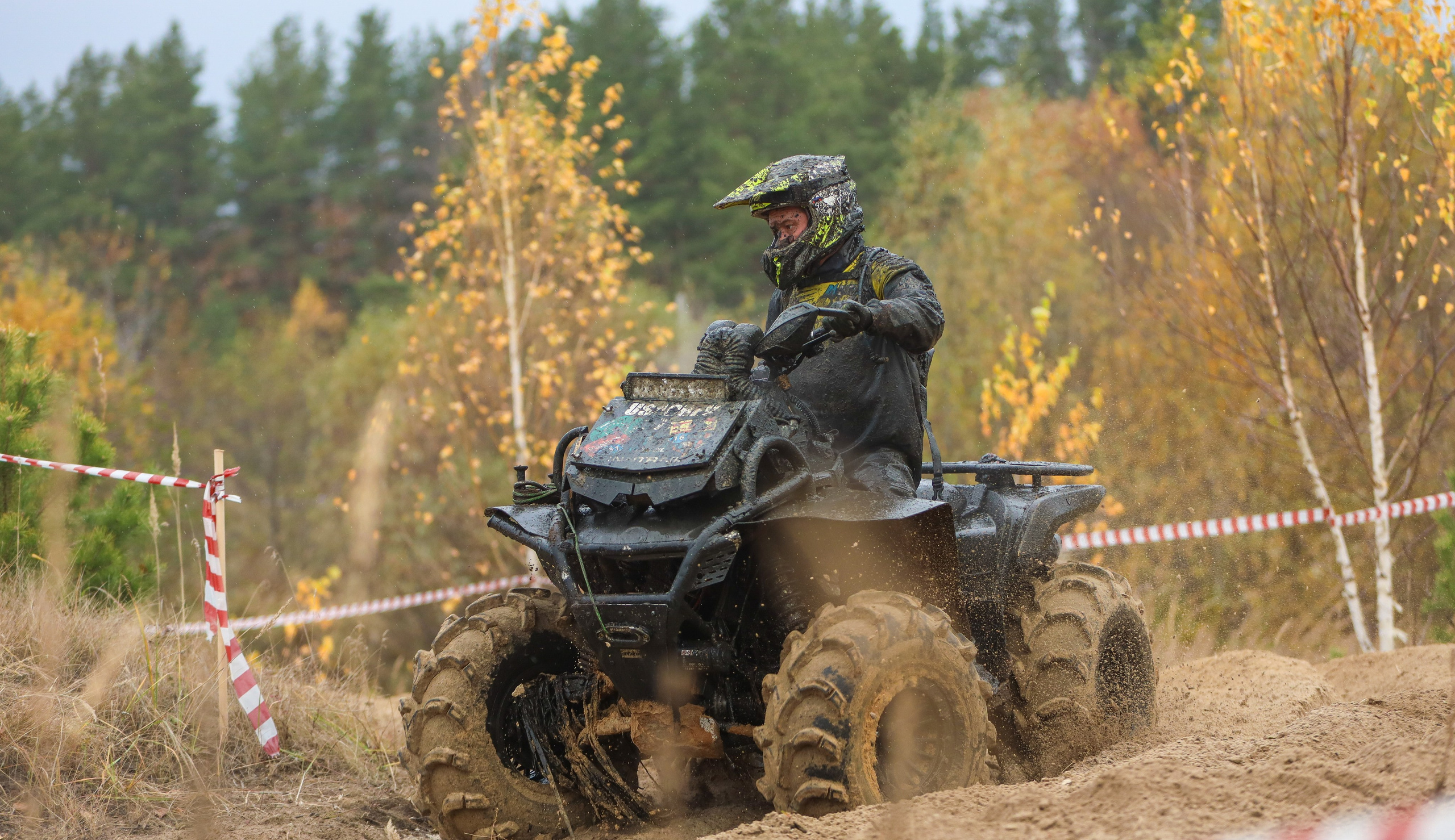 Гонки на квадроциклах Грязевое кольцо. Спортивный фотограф в Самаре
