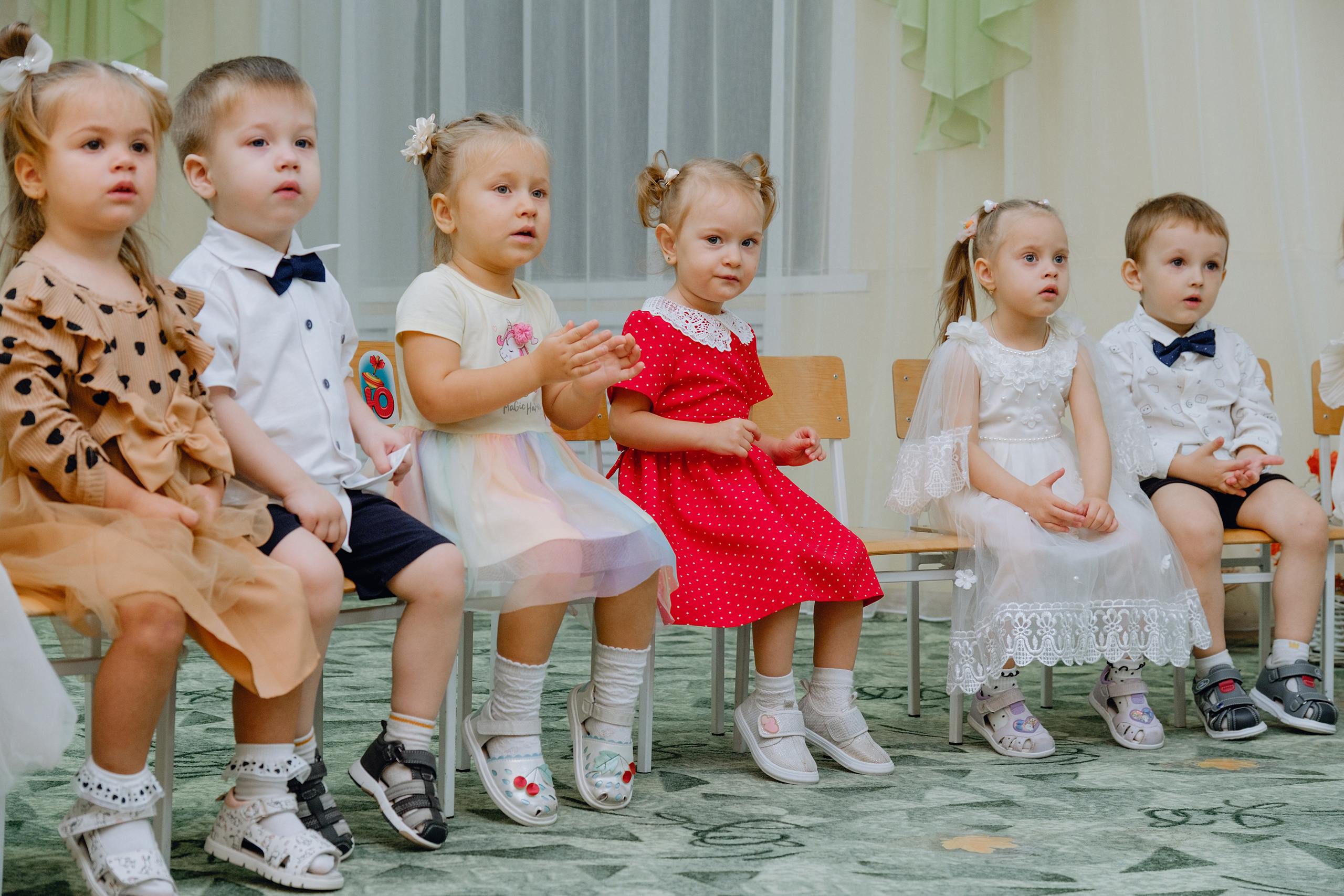 Утренник малышей. Фотограф Софья Володкина