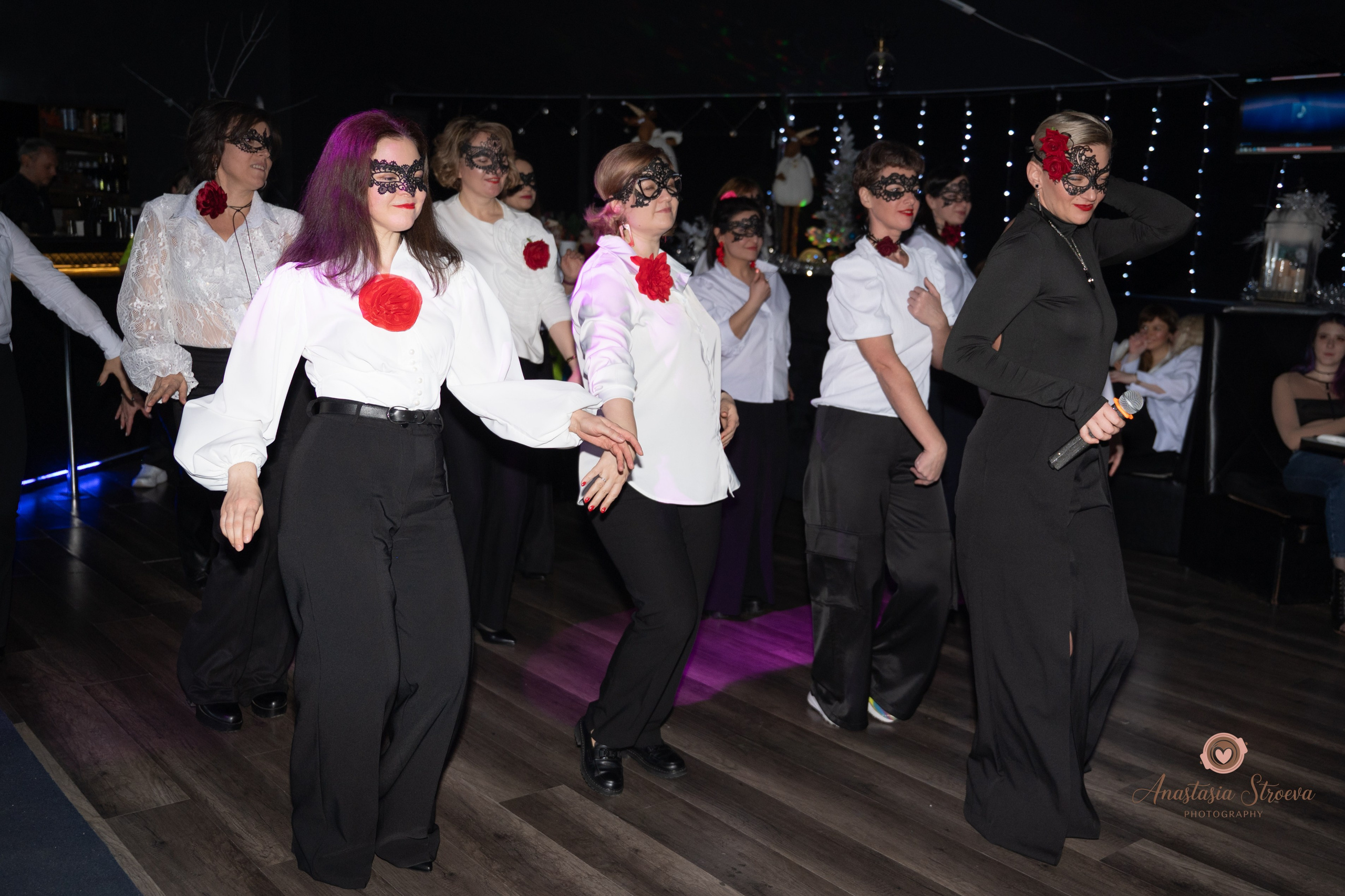 Танцевальное путешествие в 90е. Семейный и детский фотограф в Королеве, Москве и Московской области Строева Анастасия
