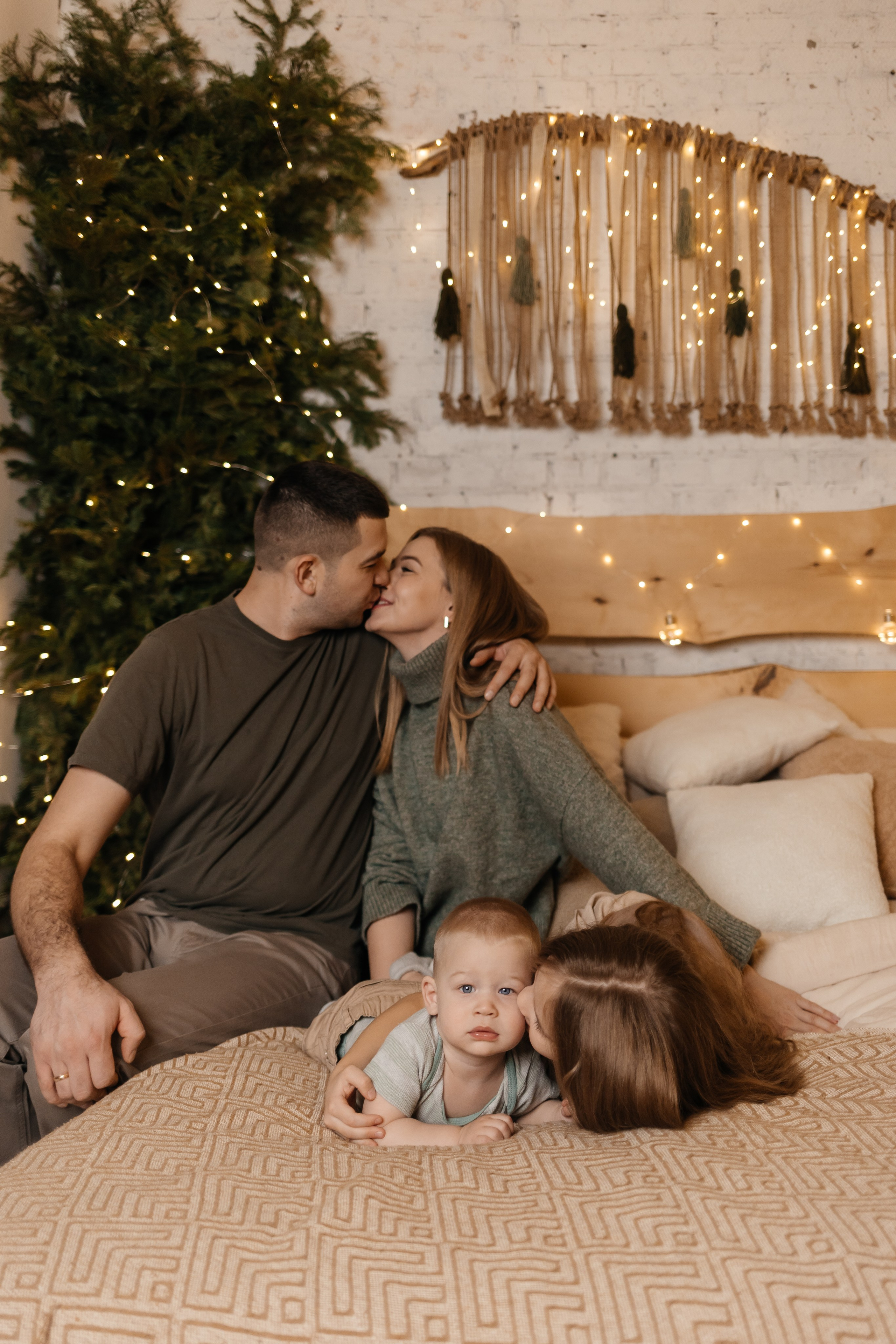 Яна, Олег, Варюшка и Глеб. Свадебный и семейный фотограф в Новосибирске Ирина Дорошкова