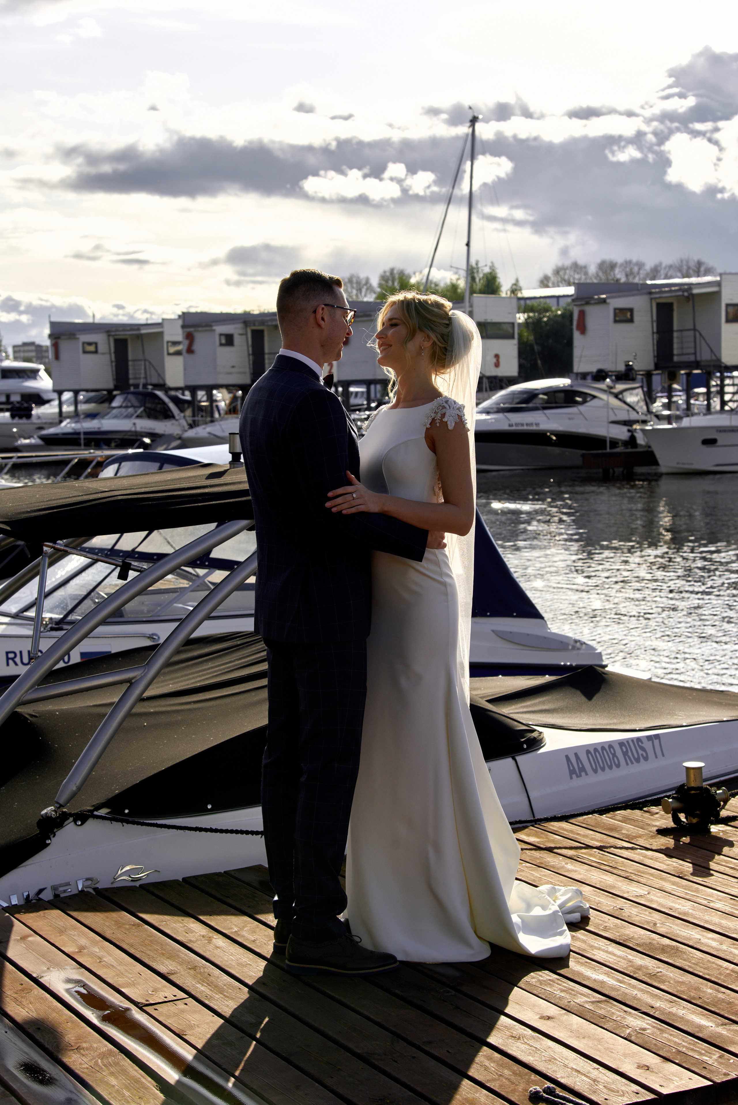 Свадебная фотосессия Яхт-клуб Нептун. Свадебный фотограф в Москве Станислав Донченко