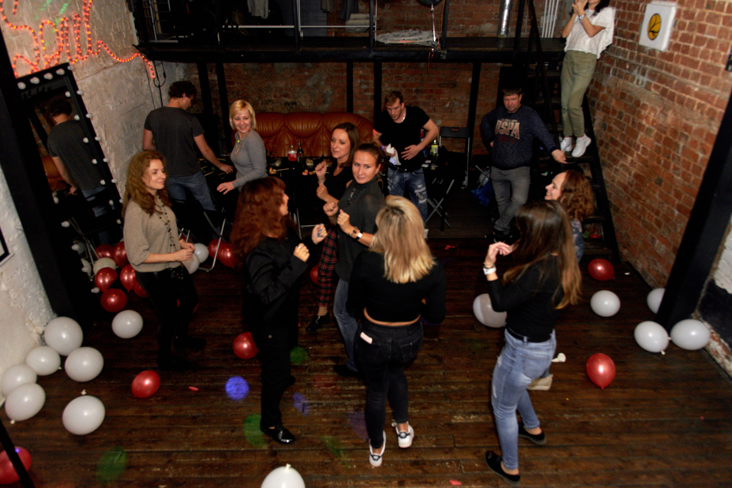 Репортажная съемка в лофт. Свадебный фотограф в Москве Станислав Донченко