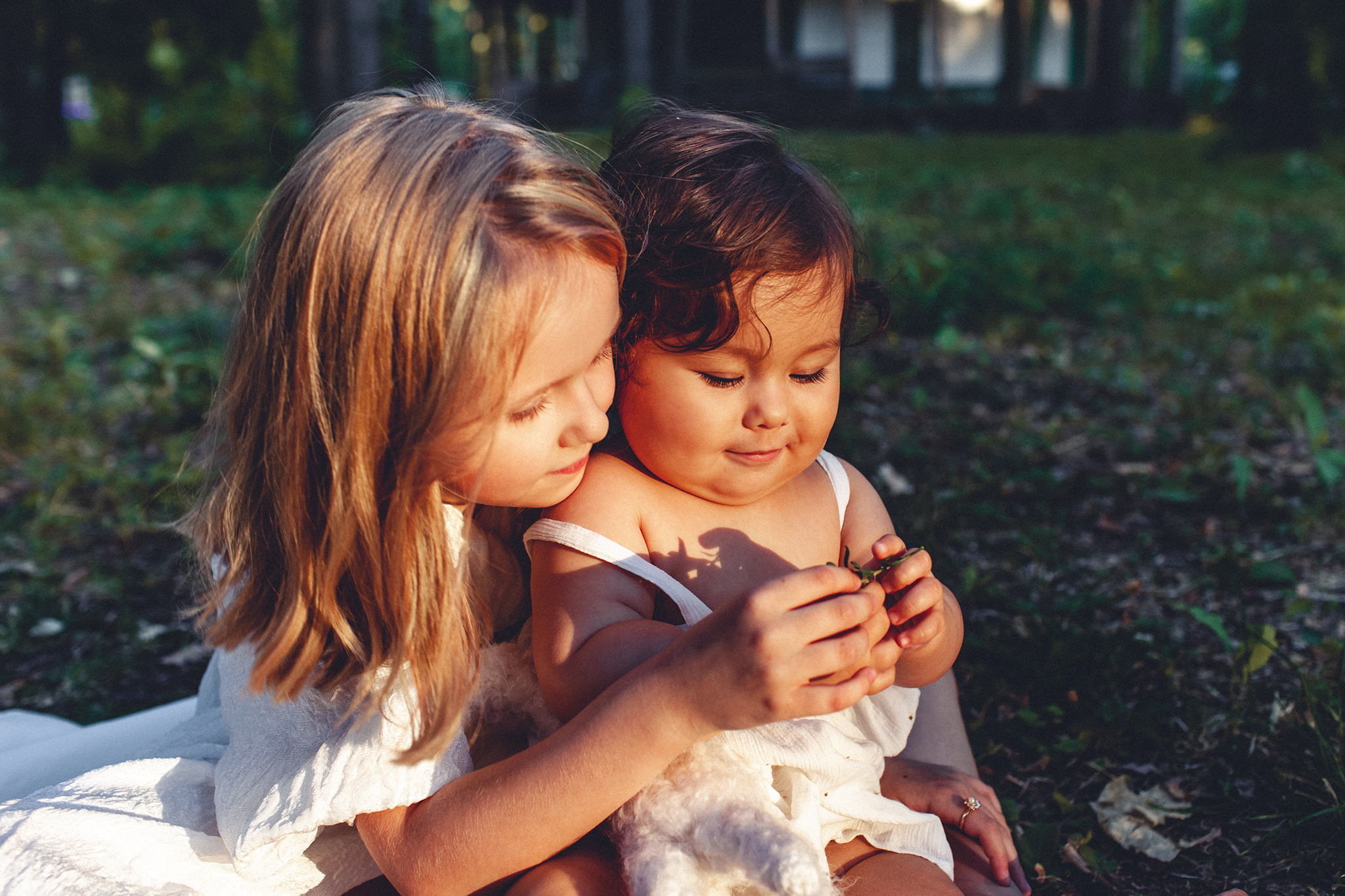 Янтарный свет в Загородном парке. Детский фотограф в Самаре