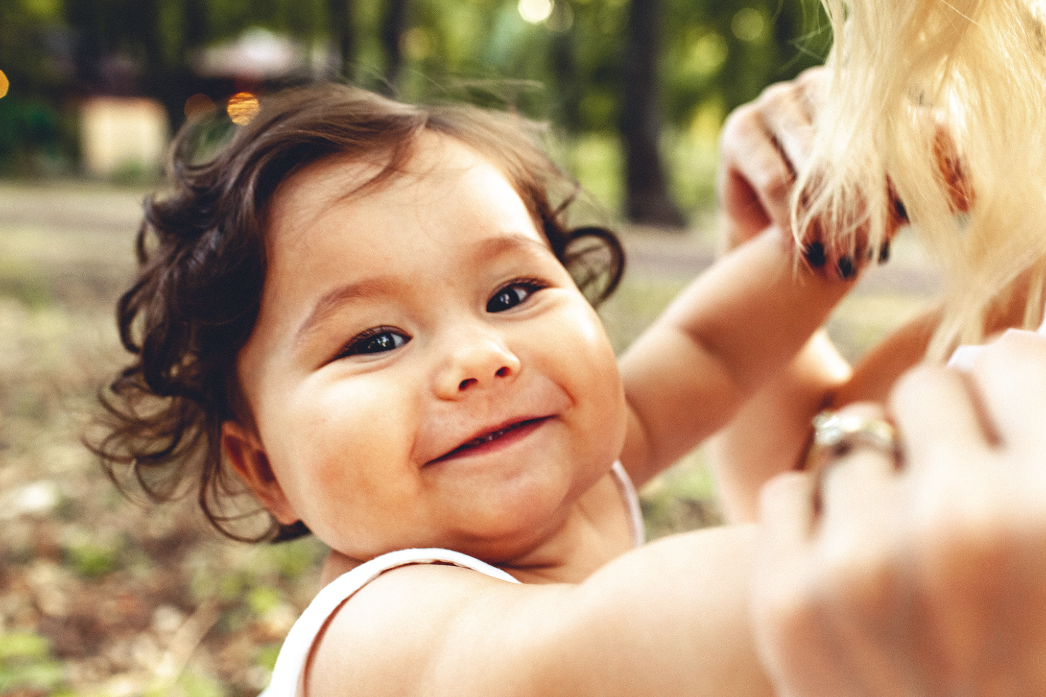 Янтарный свет в Загородном парке. Детский фотограф в Самаре