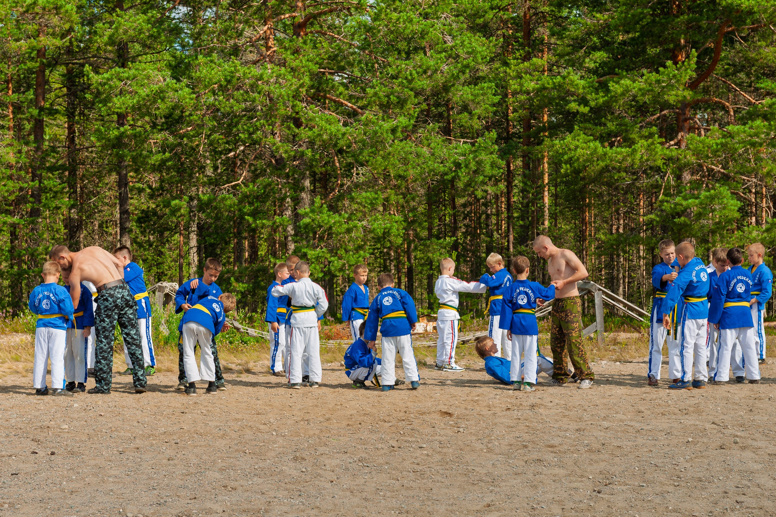 Летние тренировочные боры Школы Боевых Искусств «МОН» 2012 г. Карелия, тренировка
