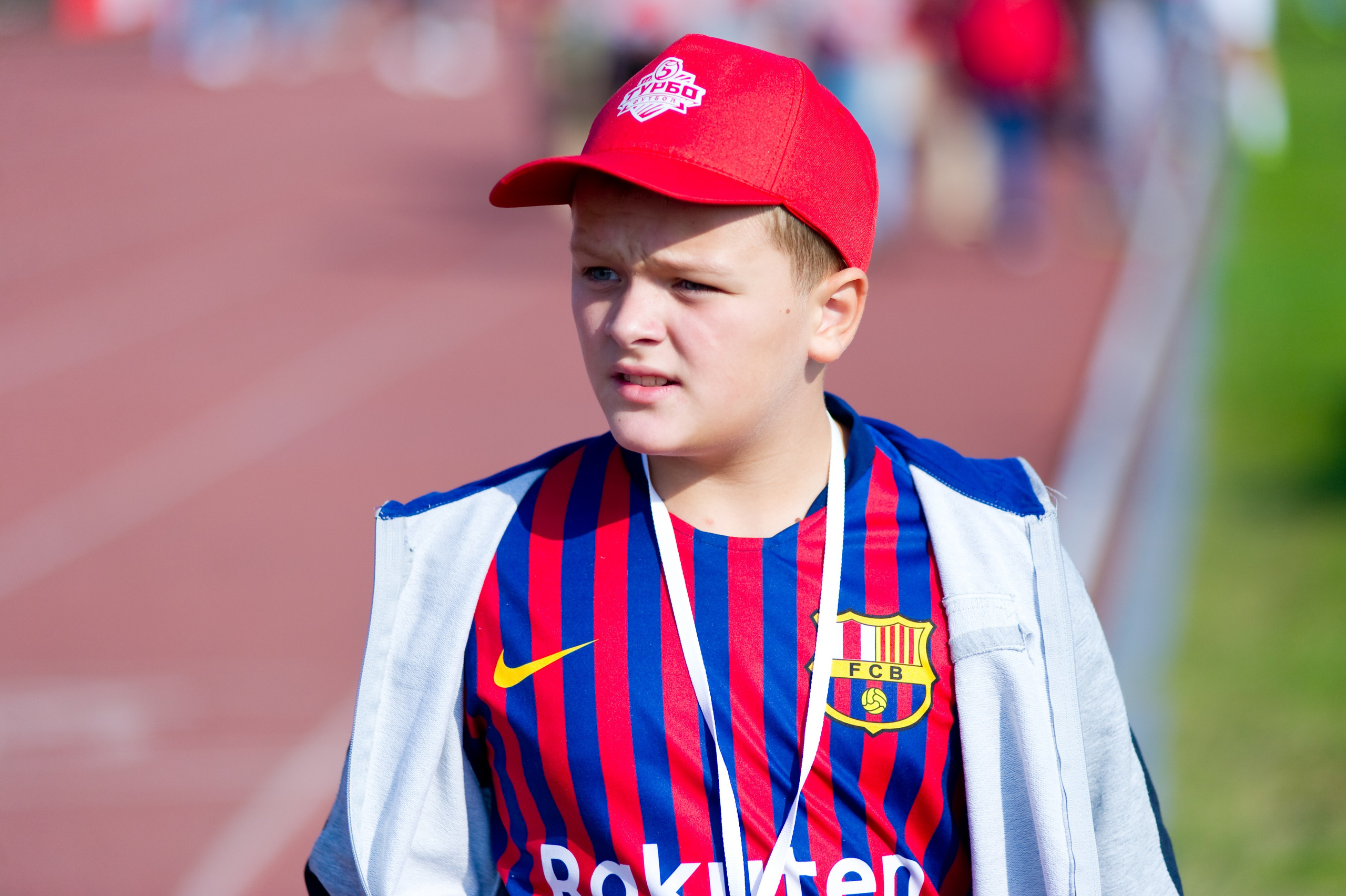 Турбофутбол (корпоративное соревнование «Пятерочки»). Репортажный фотограф и видеограф Слава Думчев. Тимбилдинги, отчетники, корпоративы