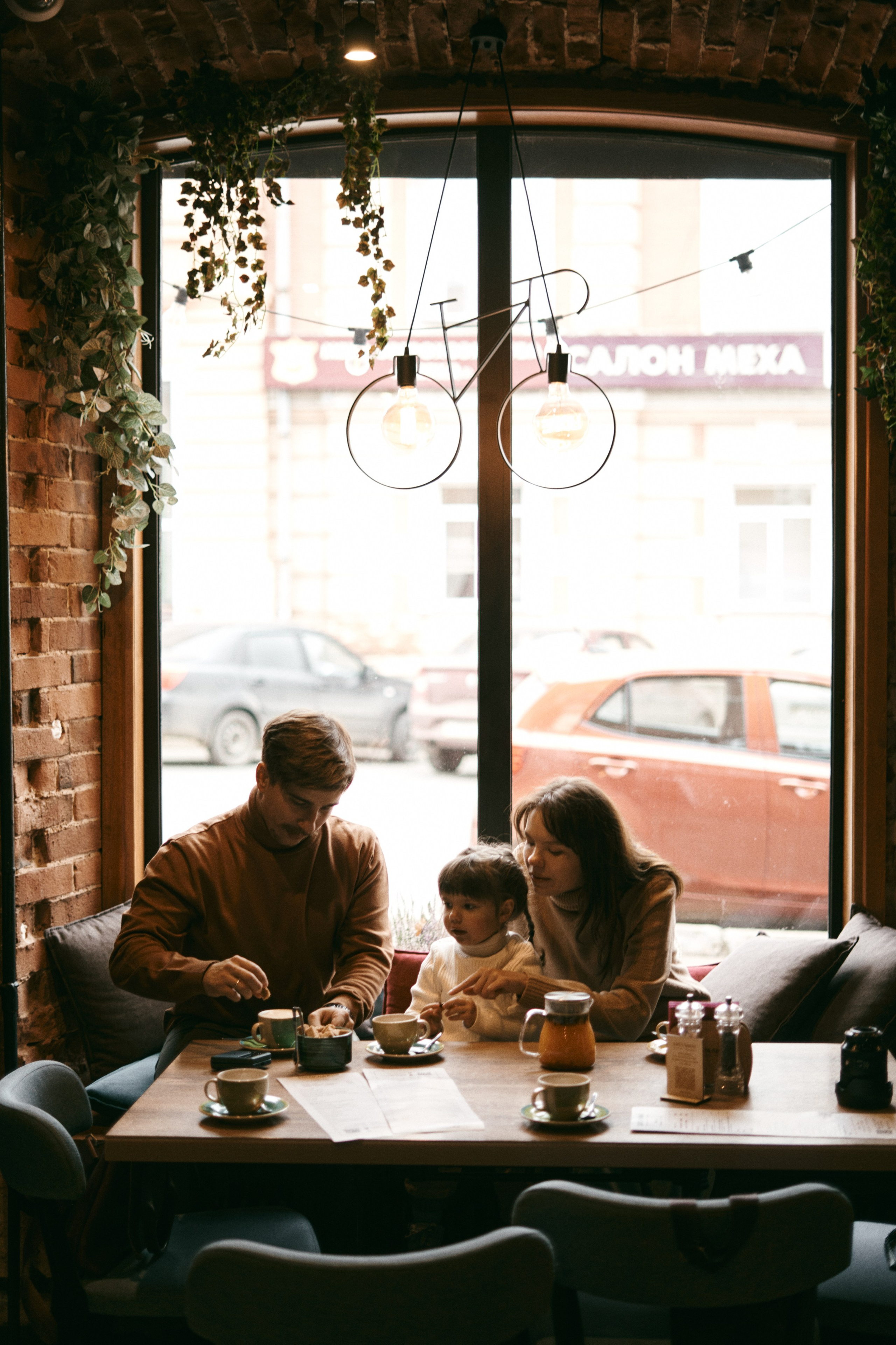 Прогулка, город и мороженое. Фотограф Киров Анжелика Некрасова