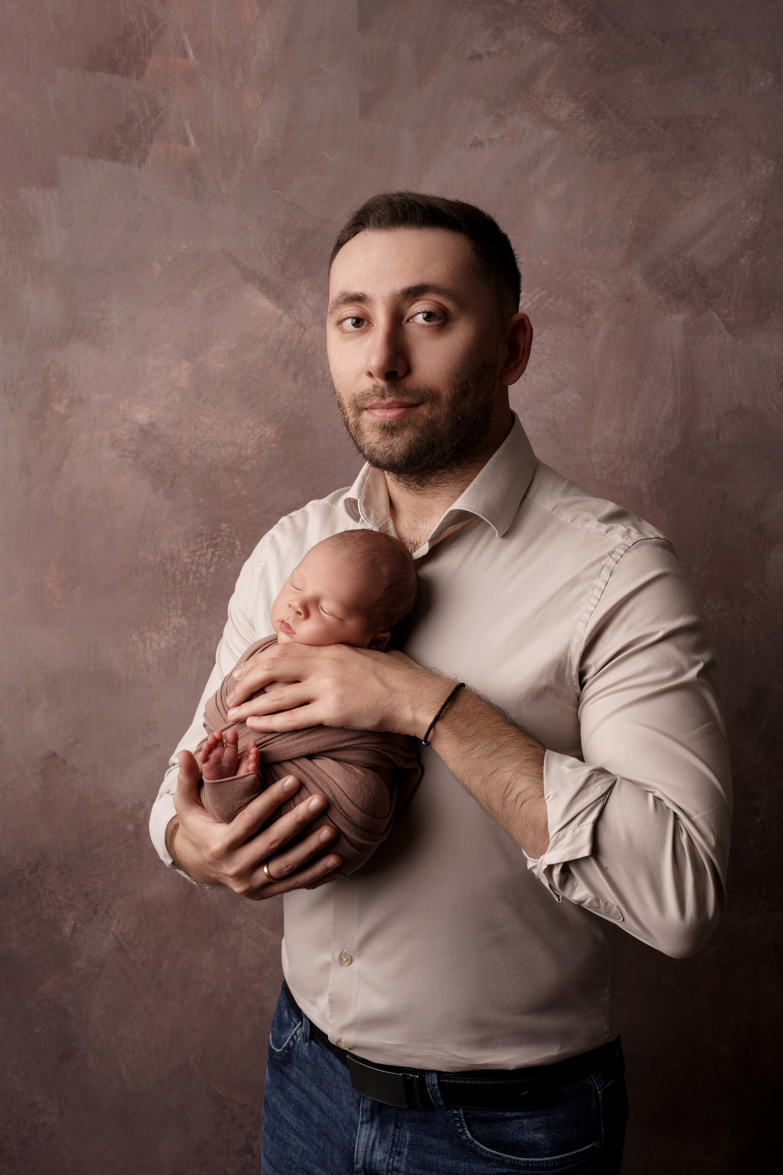 Семейные фотосессии с новорожденными | Трогательные кадры малышей и их близких в Москве и МО. Фотосессия новорожденных в Москве и Московской области | Профессиональный фотограф newborn — Татьяна Иванова