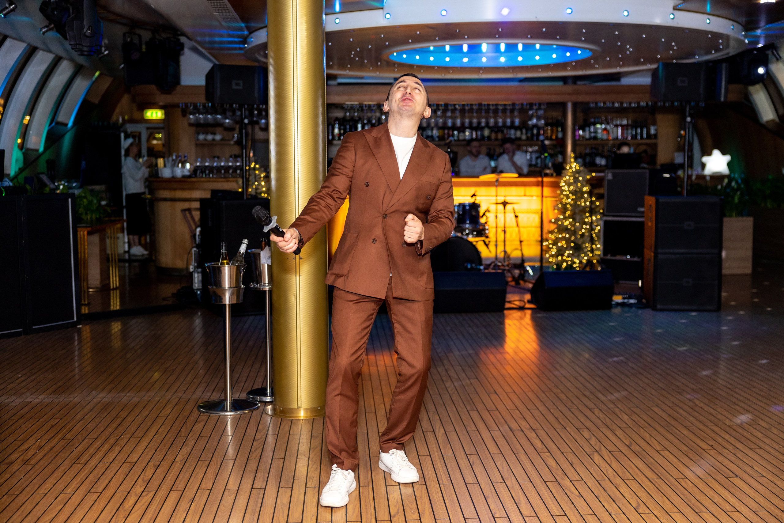 Корпоратив на теплоходе. Дарья Бухреева — фотограф, видеограф и фототерапевт. Москва и мир