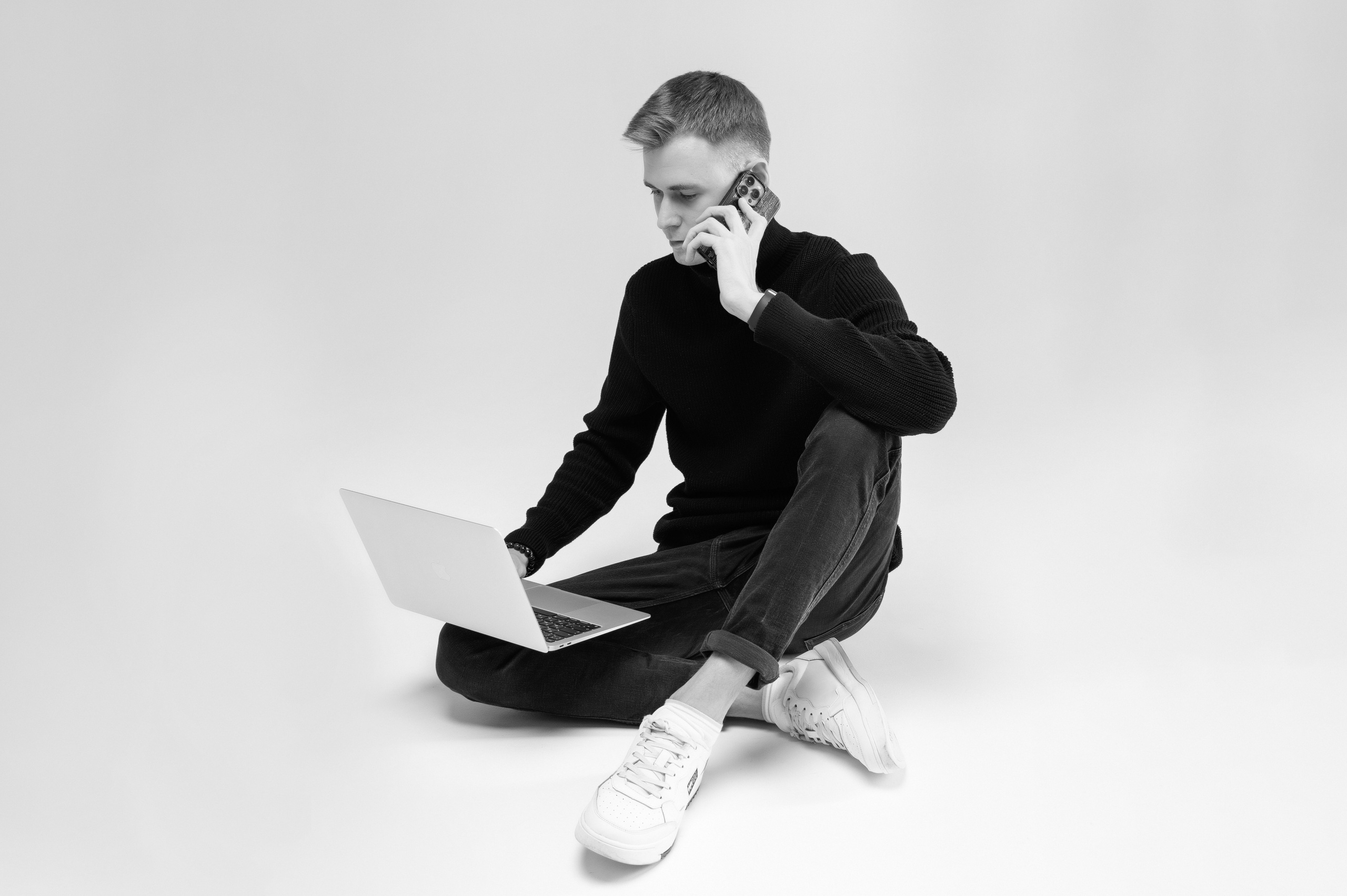 Бизнес фотограф. Фотограф Медиа продюсер Екатеринбург Винник Полина