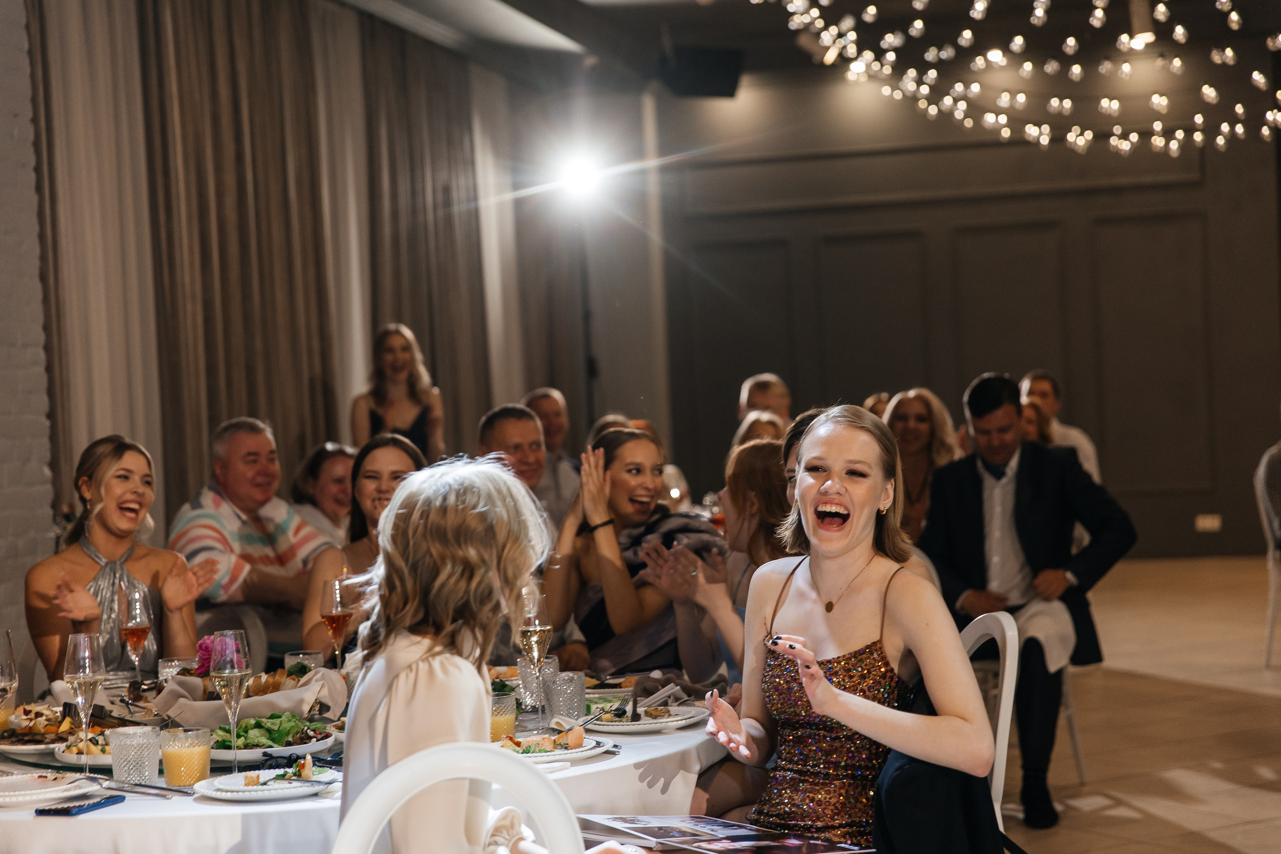 2023-06-23 Выпускной МБОУ СОШ № 10. Фотограф в Красноярске