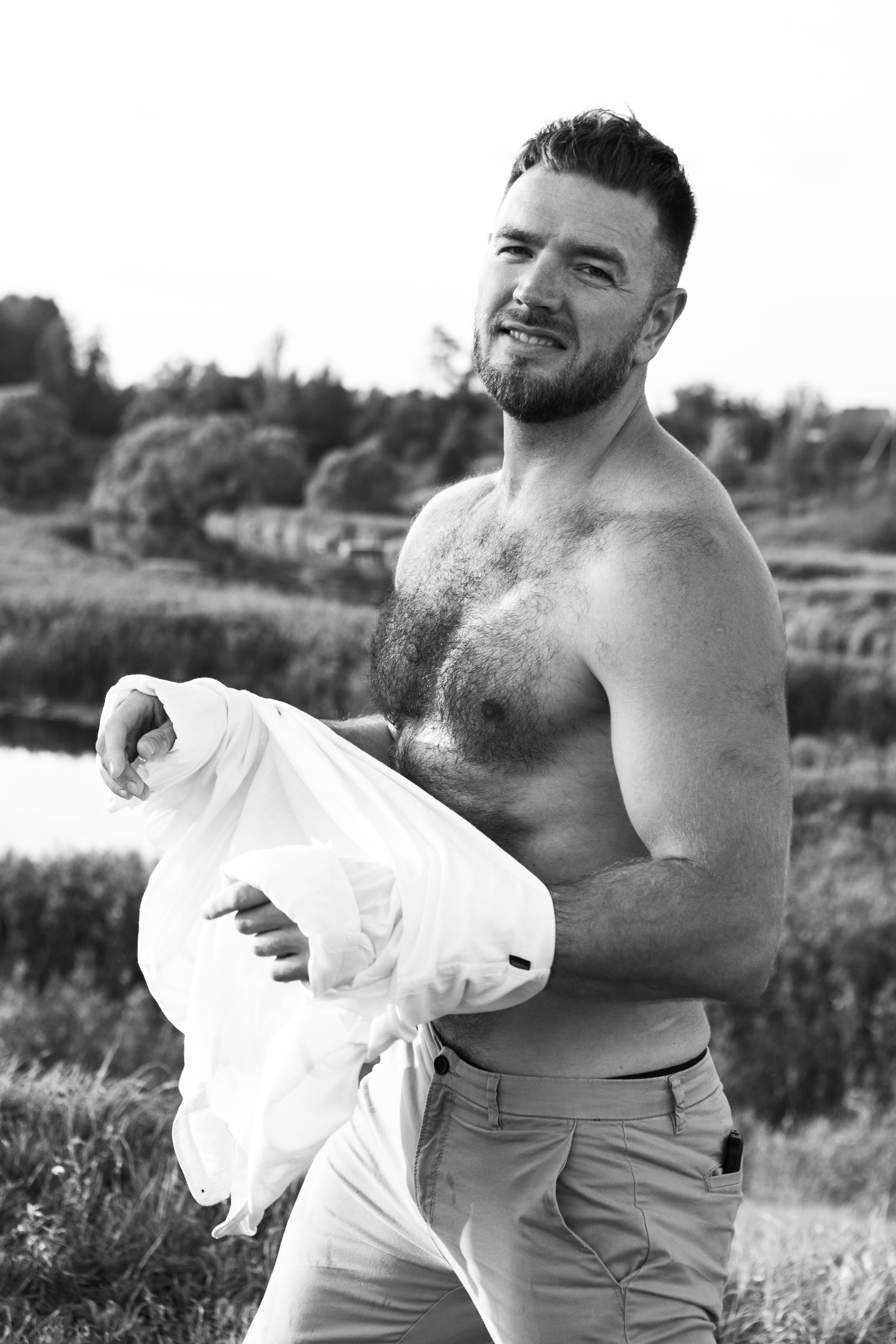 Семейная фотосессия на берегу реки Ижора (город КОЛПИНО). Семейный и детский фотограф в СПБ, Пушкин, Колпино, Славянка, Тосно