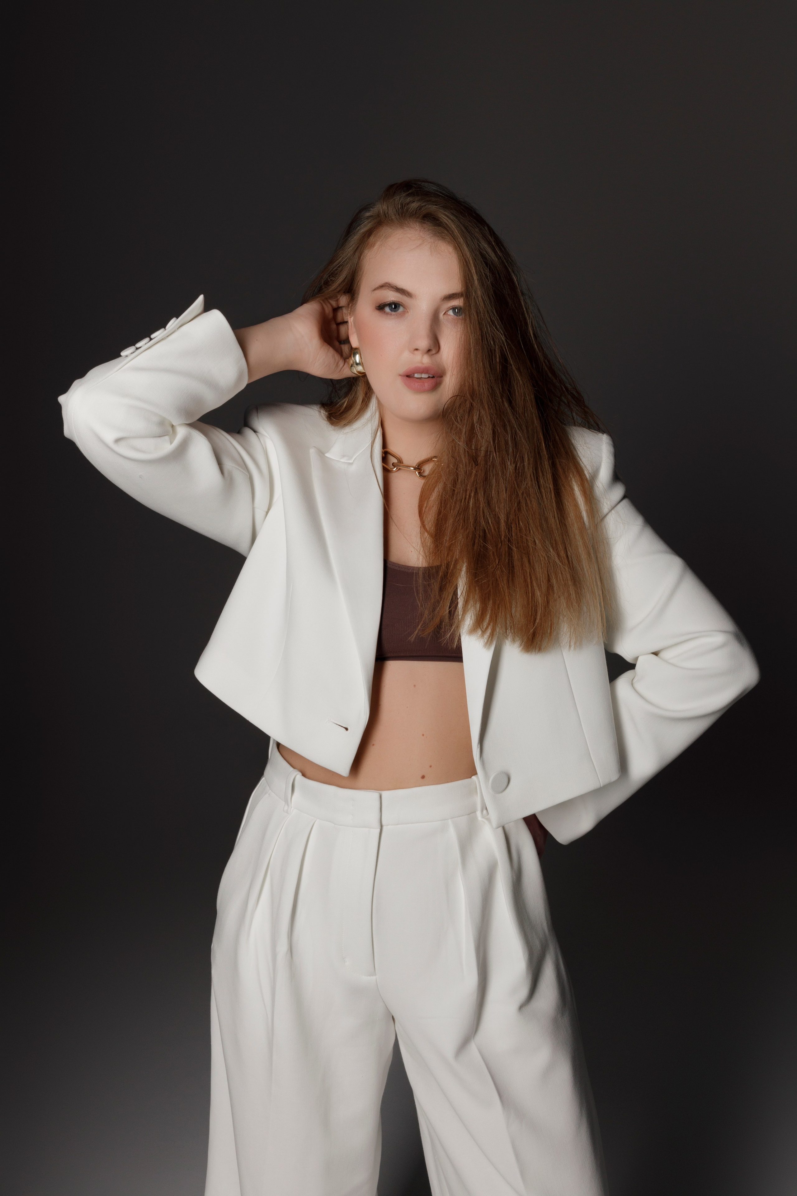 Аня. Главная