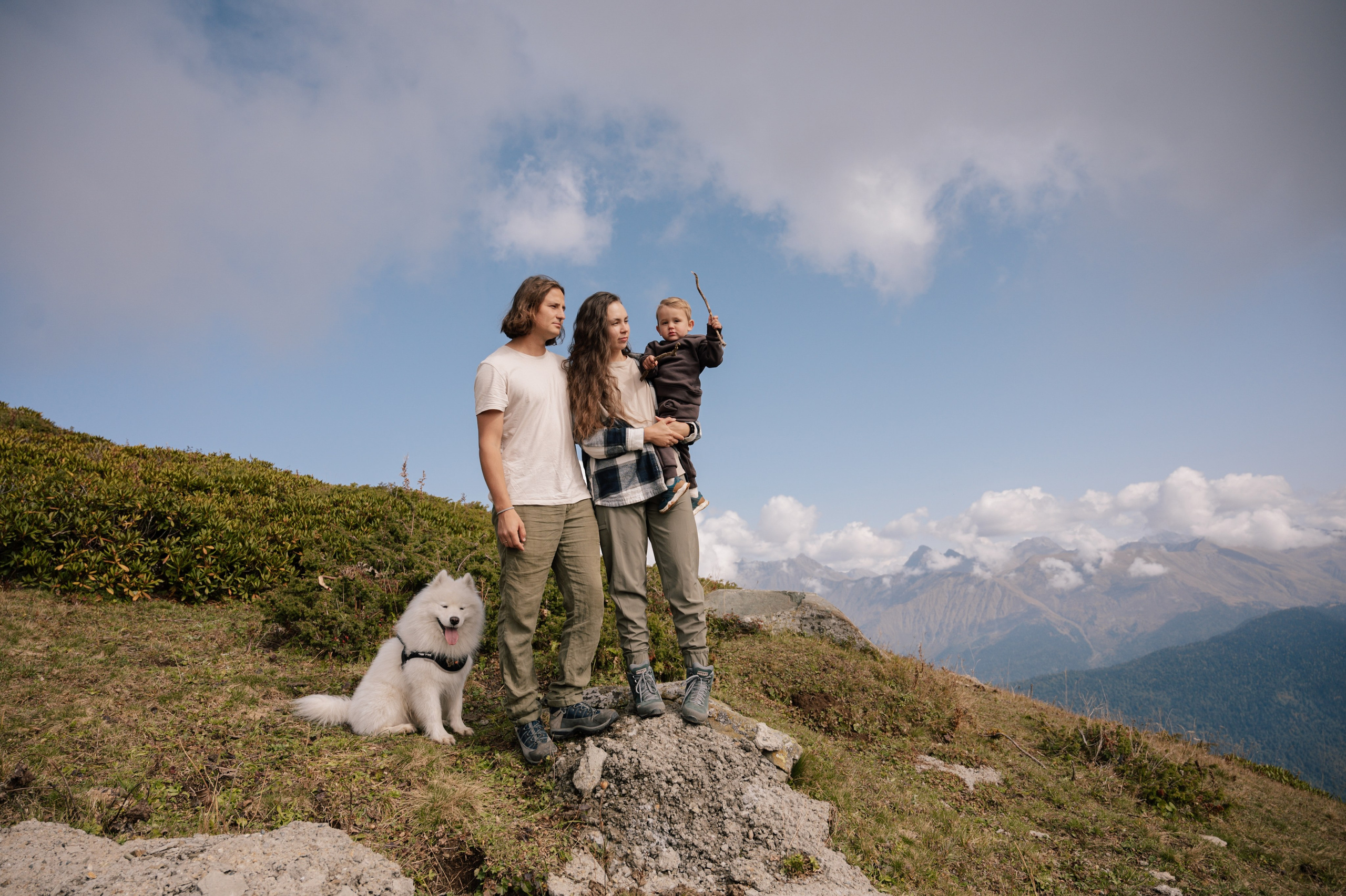 Выше гор только любовь. Свадебный и семейный фотограф Вероника Холод