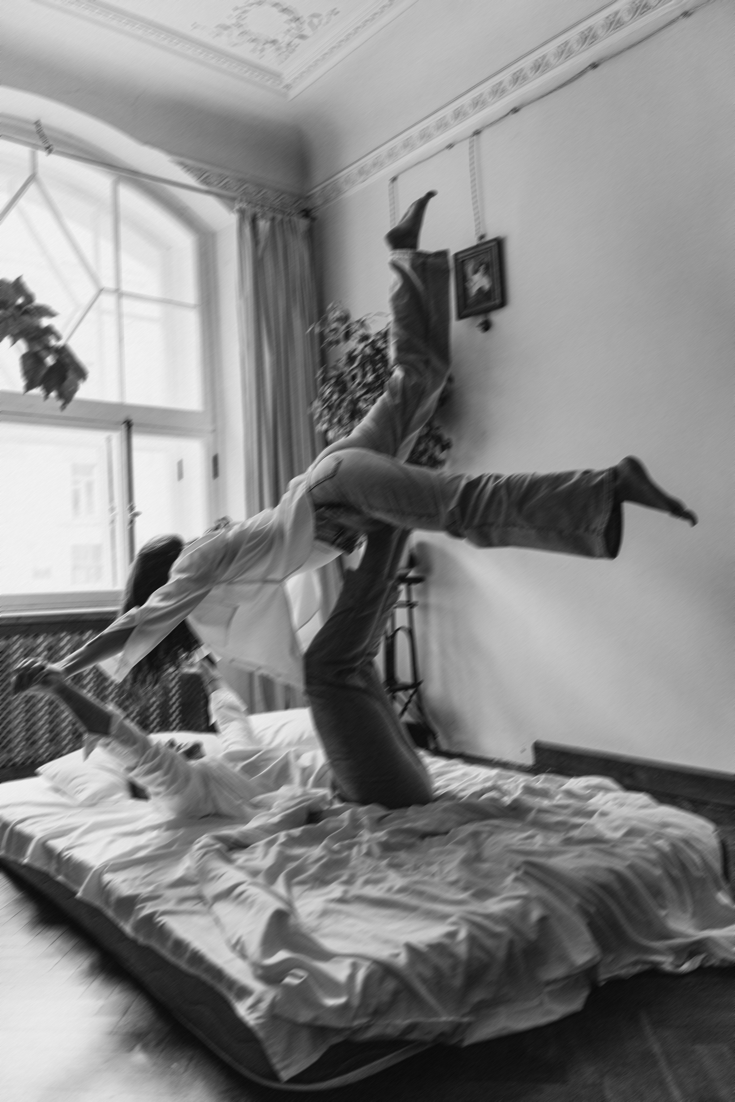 Парная фотосессия в студии. Фотосессия лавстори в Санкт-Петербурге. Живые атмосферный парные фотографии.