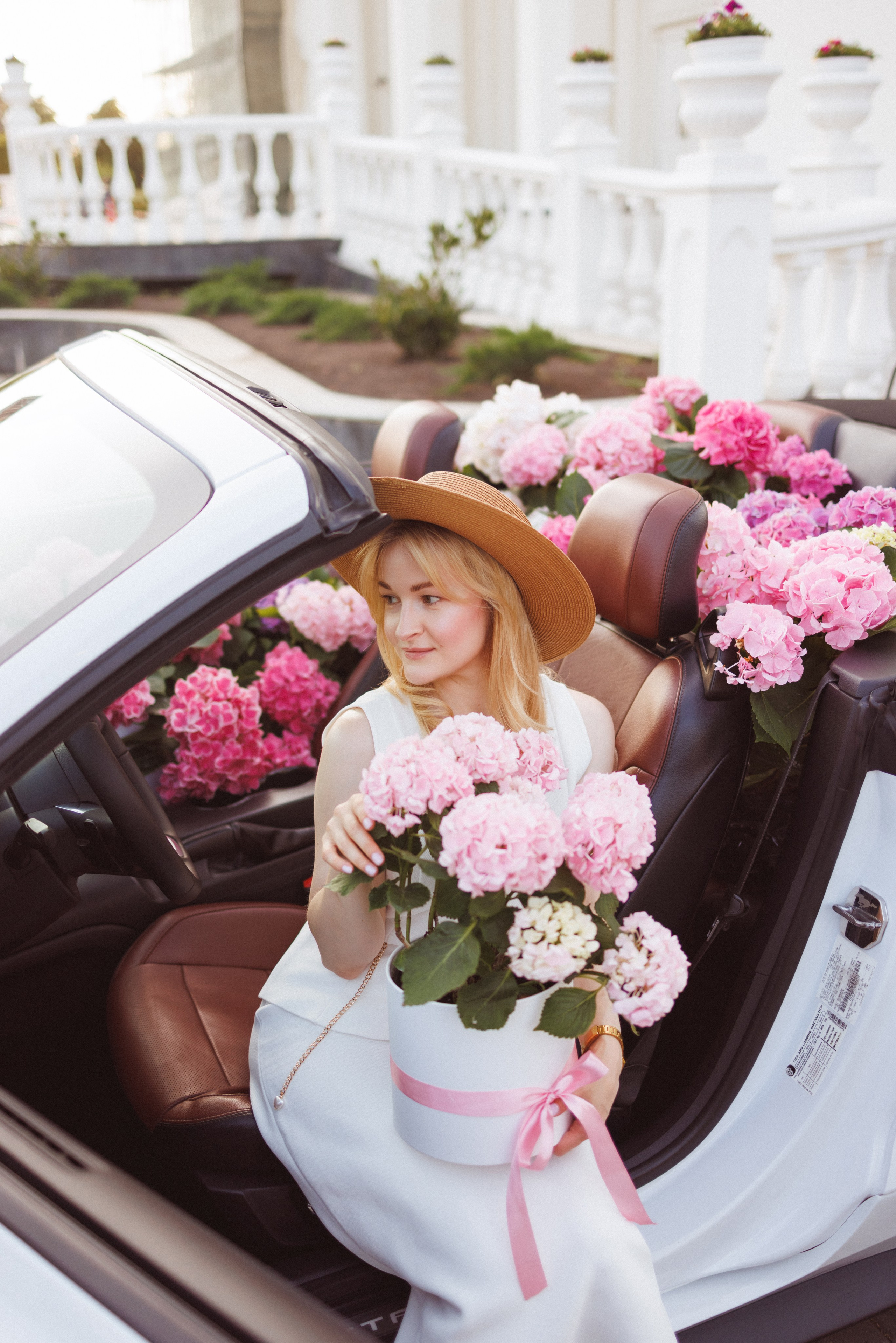 Фотосессия с Кабриолетом и живыми цветами, город Краснодар. Семейный и детский фотограф в Краснодаре Анна Трашкова
