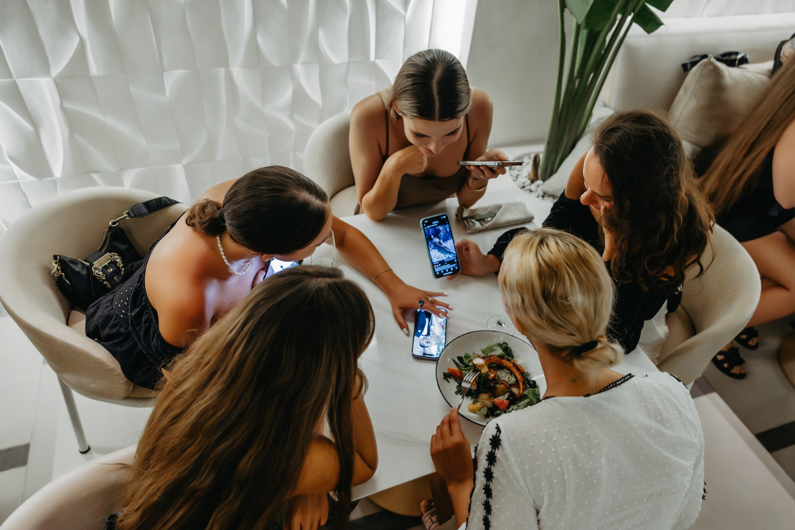 Репортажная съемка — портфолио фотографа на Бали. Профессиональный фотограф Нурмиева Вероника