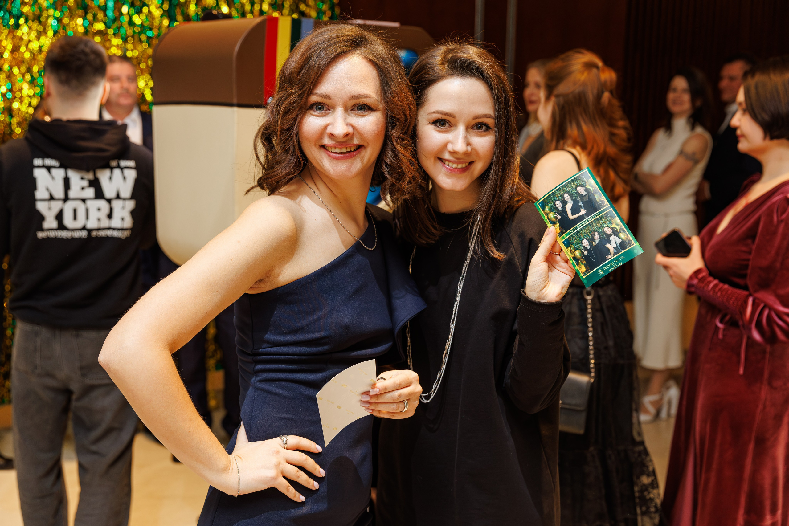 Новогодний корпоратив Отеля «Пекин». Репортажный фотограф Минск ❘ Костецкий Илья ❘ Беларусь