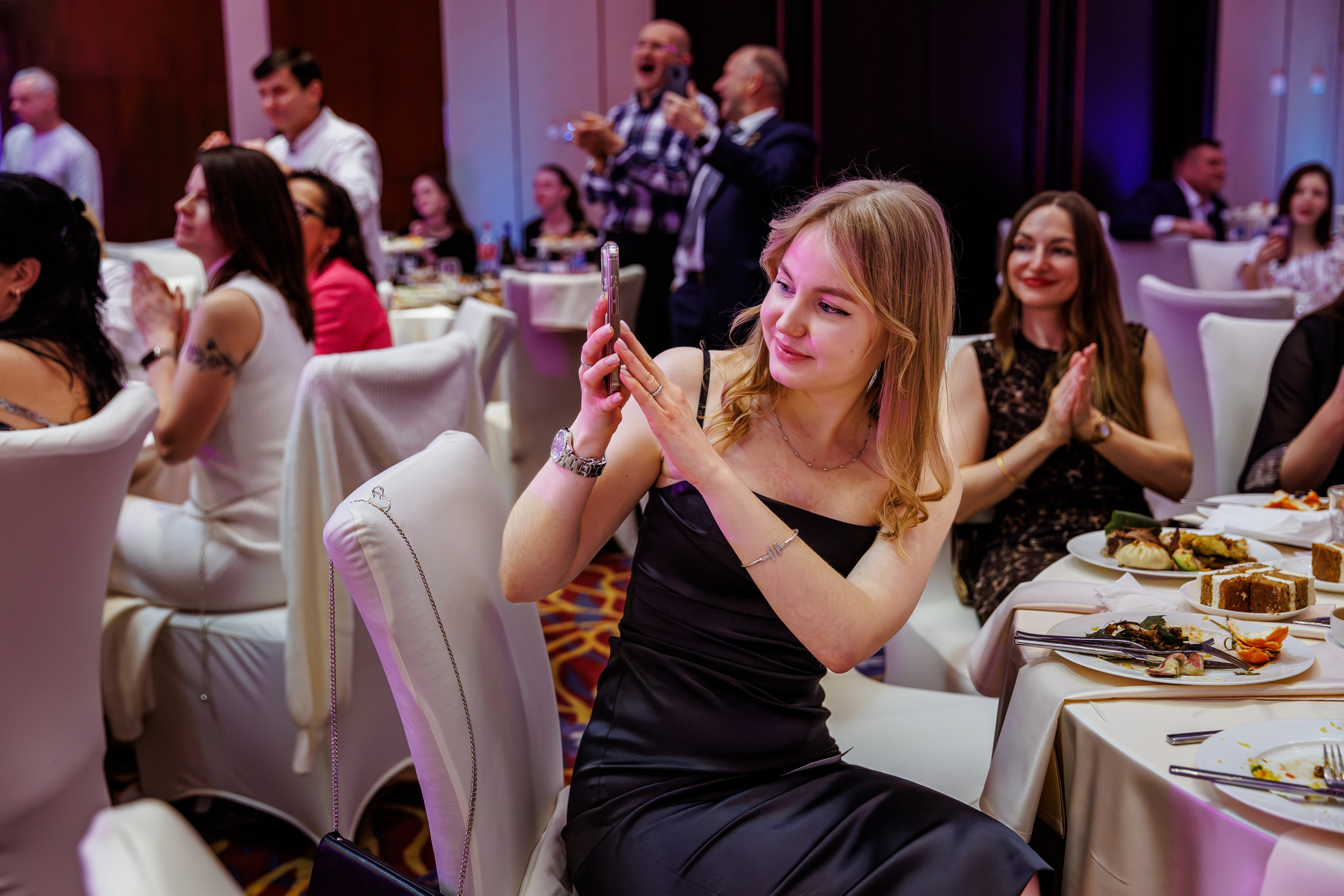 Новогодний корпоратив Отеля «Пекин». Репортажный фотограф Минск ❘ Костецкий Илья ❘ Беларусь