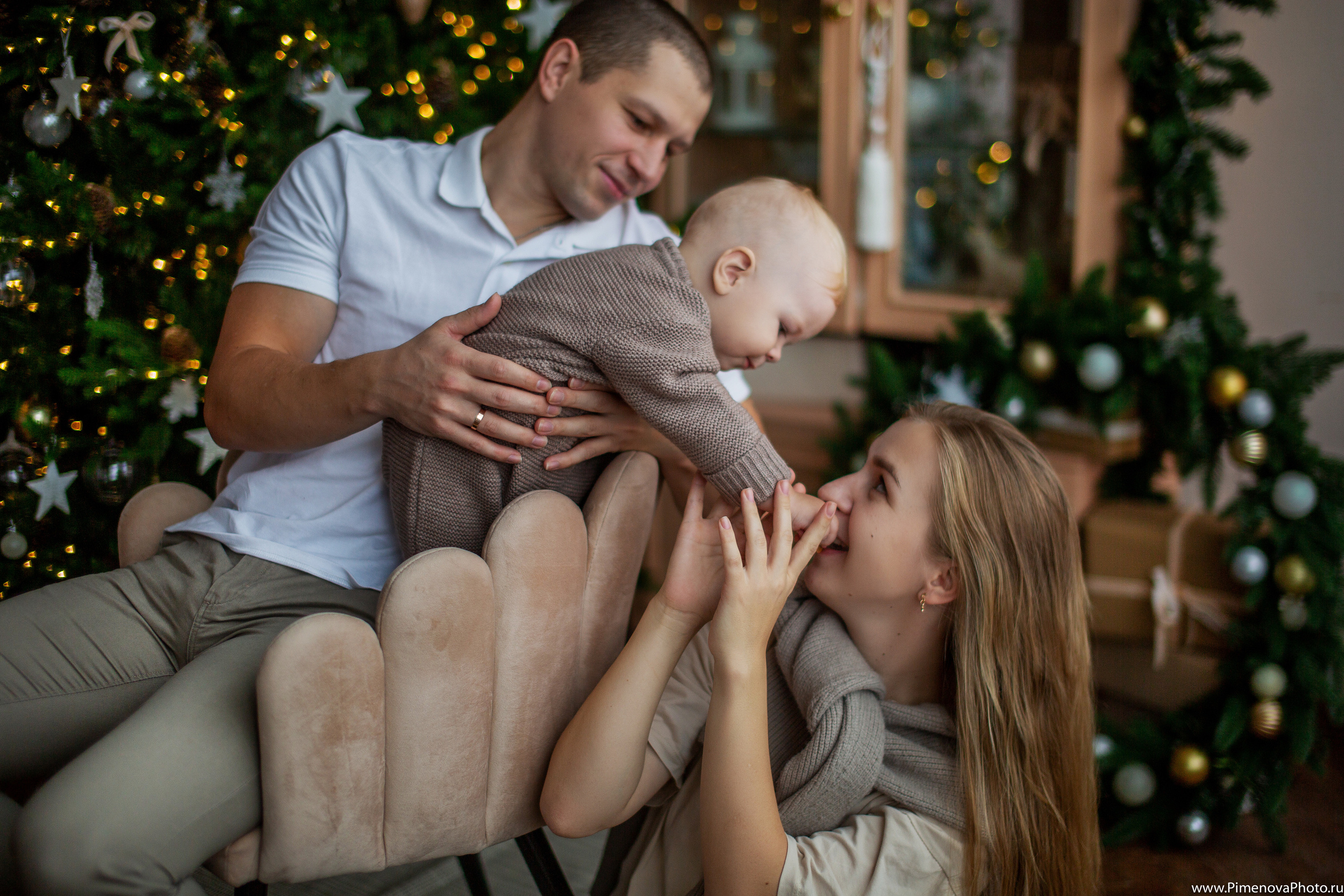 Новогодняя Семейная Фотосъёмка. Семейный и детский фотограф в Петрозаводске