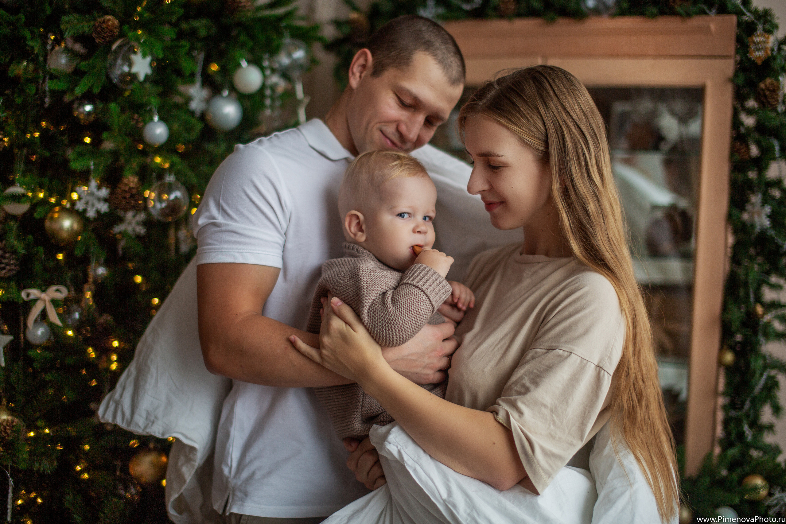 Новогодняя Семейная Фотосъёмка. Семейный и детский фотограф в Петрозаводске