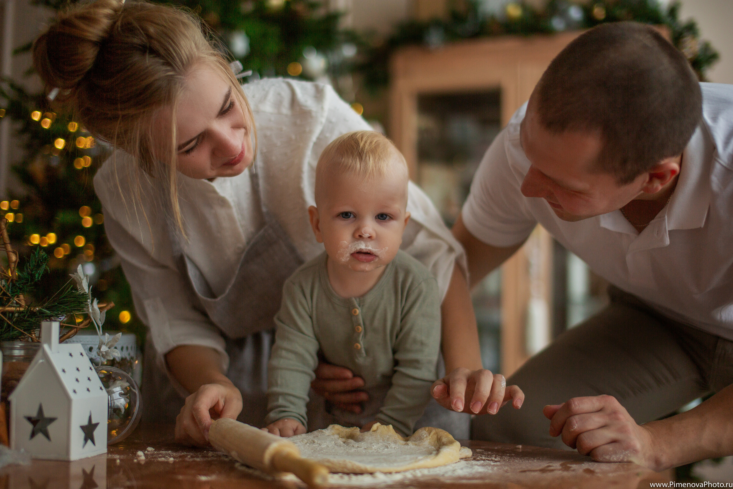 Новогодняя Семейная Фотосъёмка. Семейный и детский фотограф в Петрозаводске