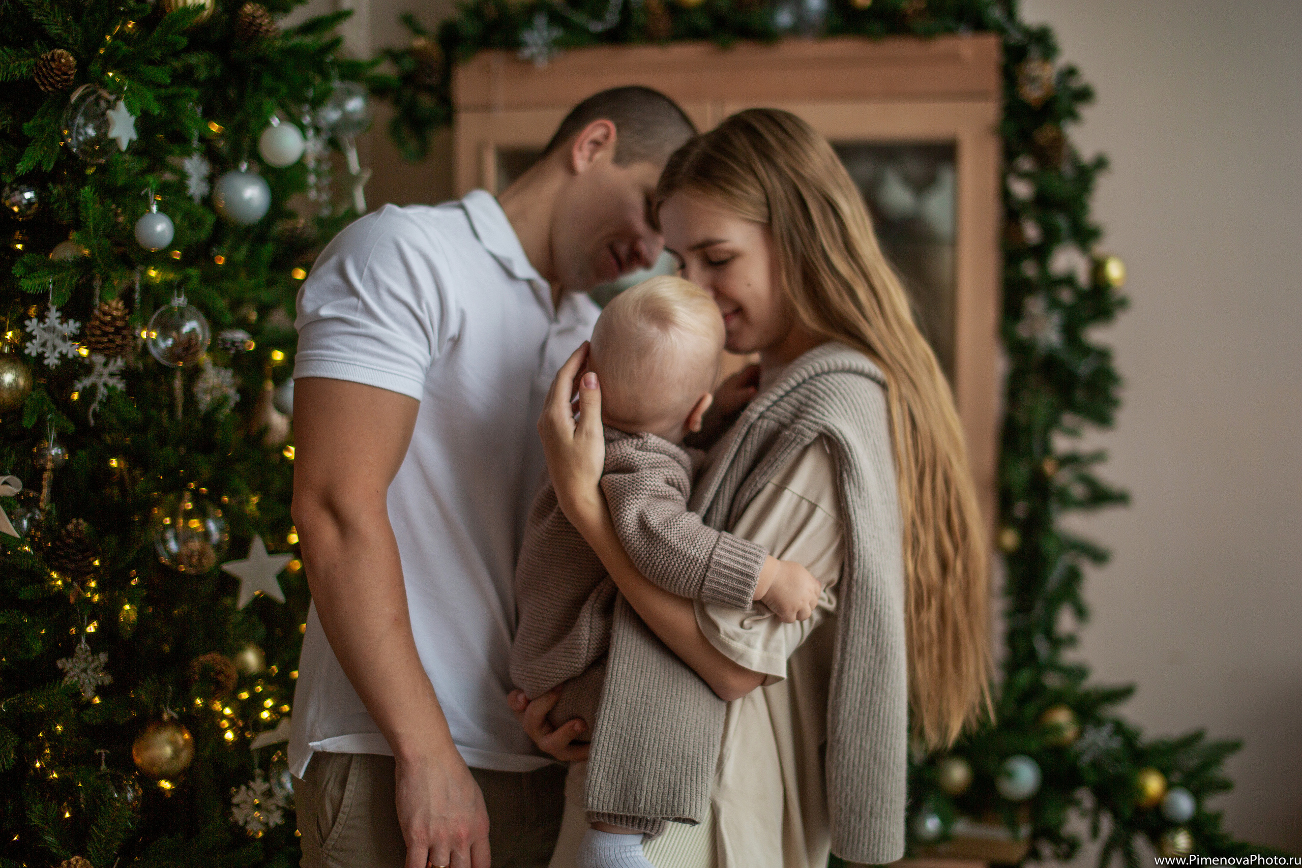 Новогодняя Семейная Фотосъёмка. Семейный и детский фотограф в Петрозаводске