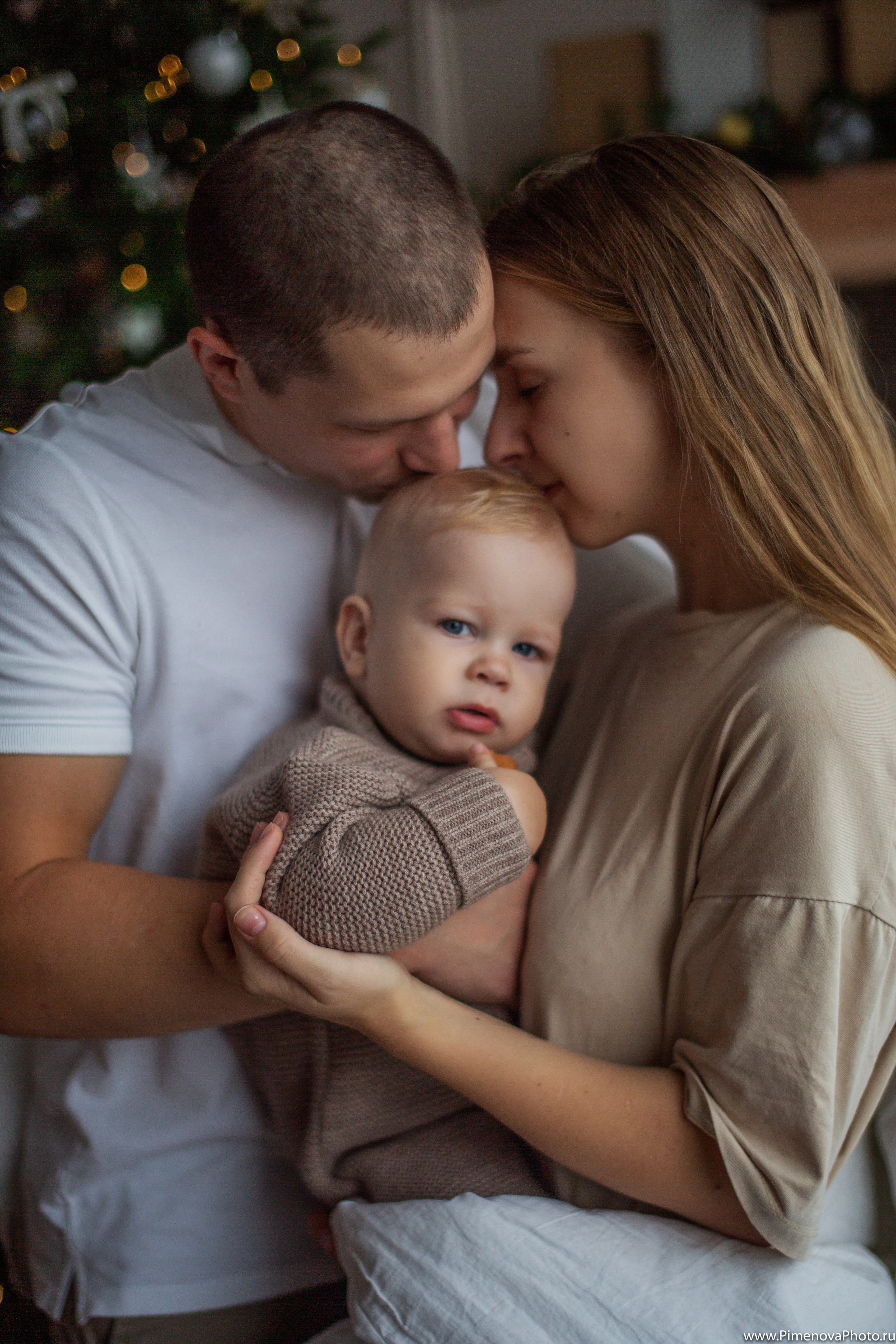 Новогодняя Семейная Фотосъёмка. Семейный и детский фотограф в Петрозаводске