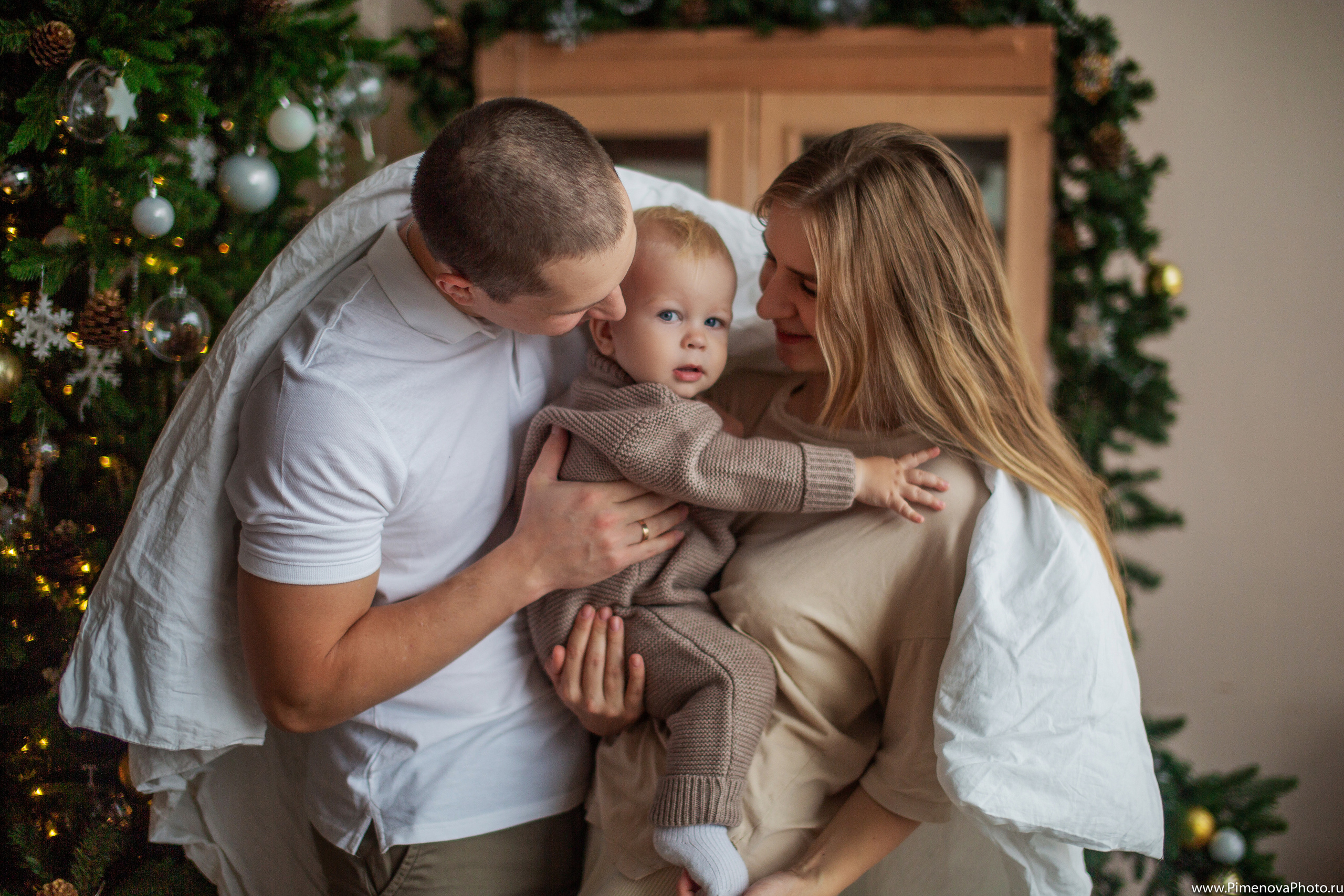 Новогодняя Семейная Фотосъёмка. Семейный и детский фотограф в Петрозаводске
