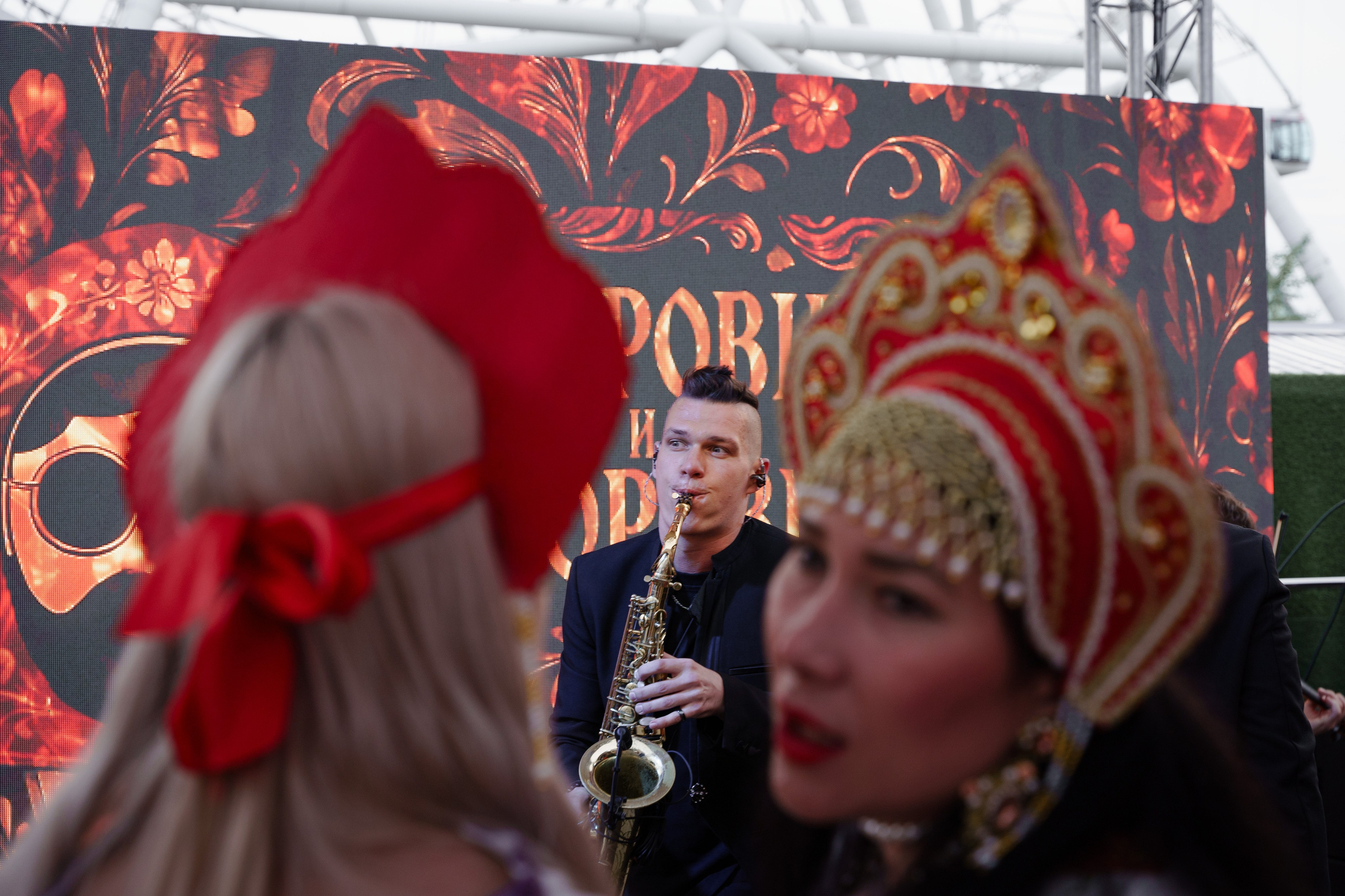 Гендер пати в славянском стиле. Репортажный фотограф в Москве Саша Дружинина