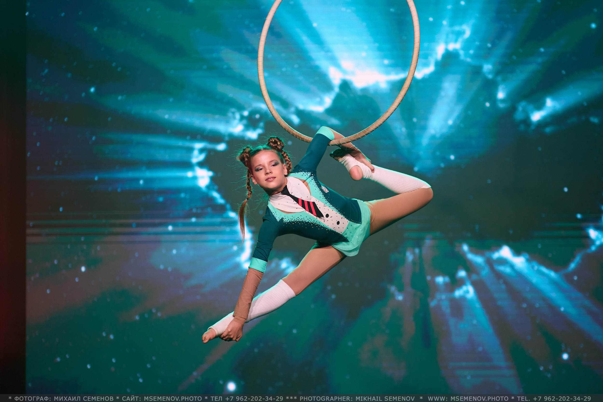 АНОНС фоторепортажа с Юбилейного концерта «ГРАЦИЯ». Фотограф, фотопроекты Михаила Семенова в Ярославле. Фотошкола