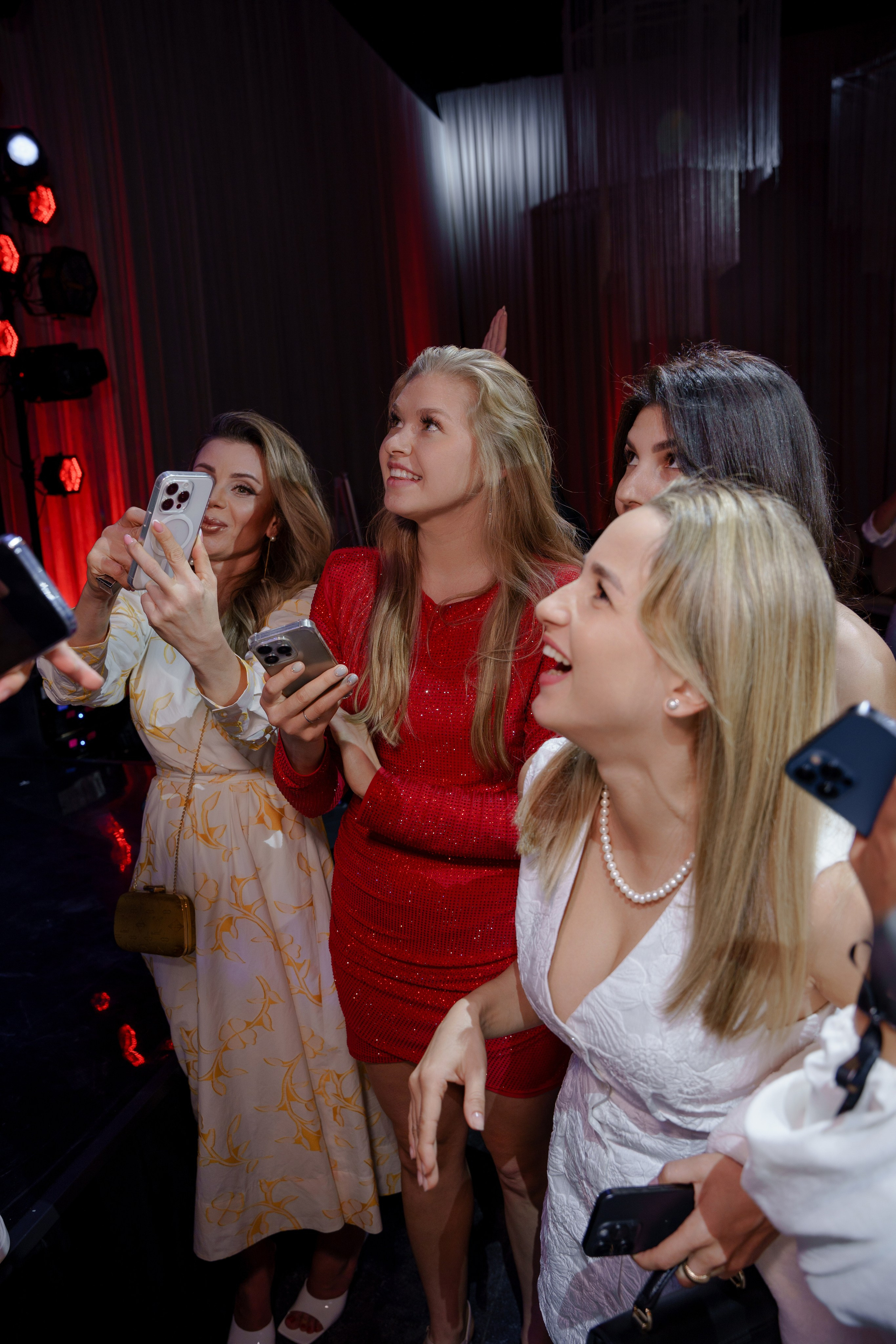 Светский репортаж с VIP DAY WOMEN CONF в Барвихе. Репортажный фотограф Москва Сергей Дружинин