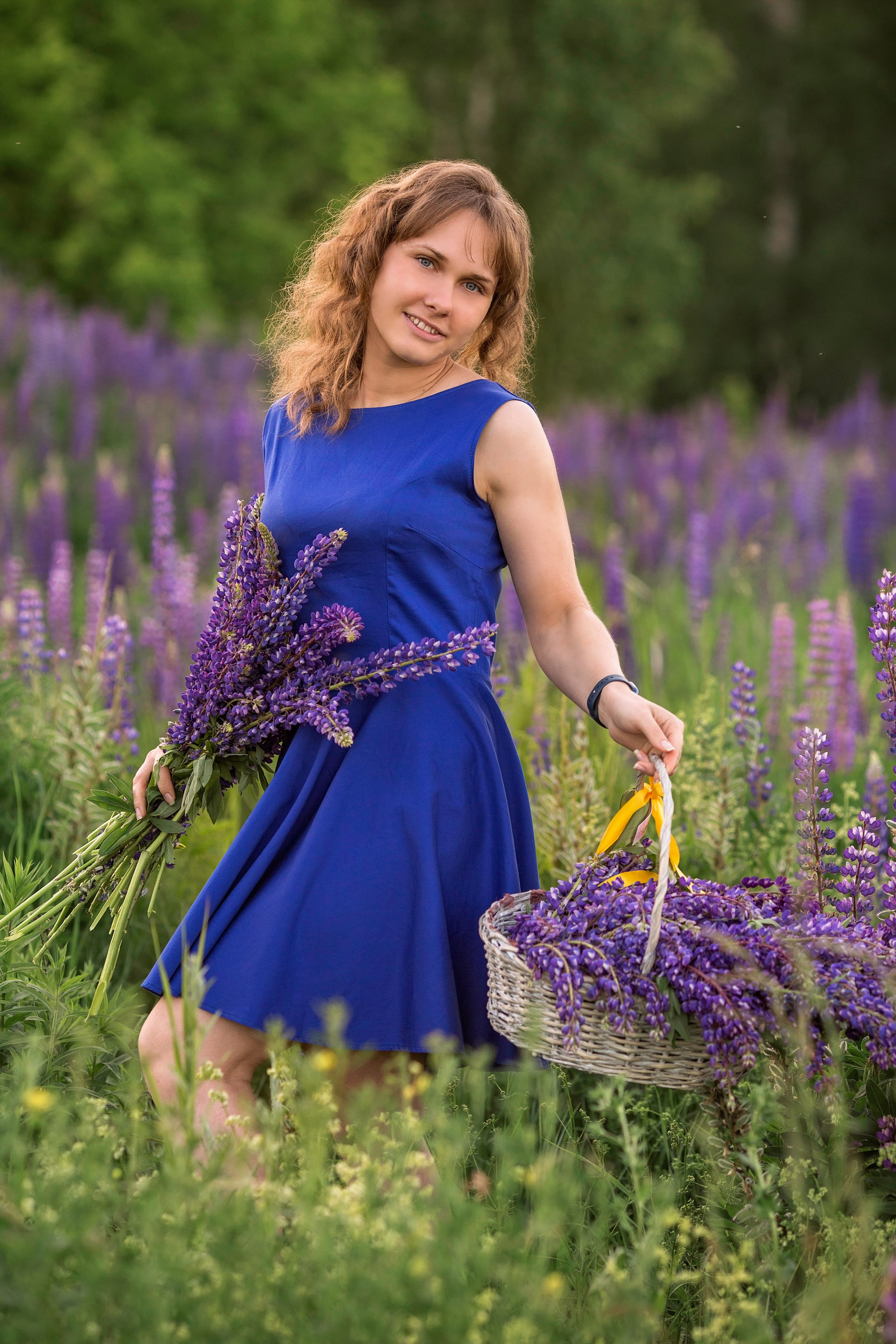 Индивидуальная фотосессия в люпинах (Анна). Главная