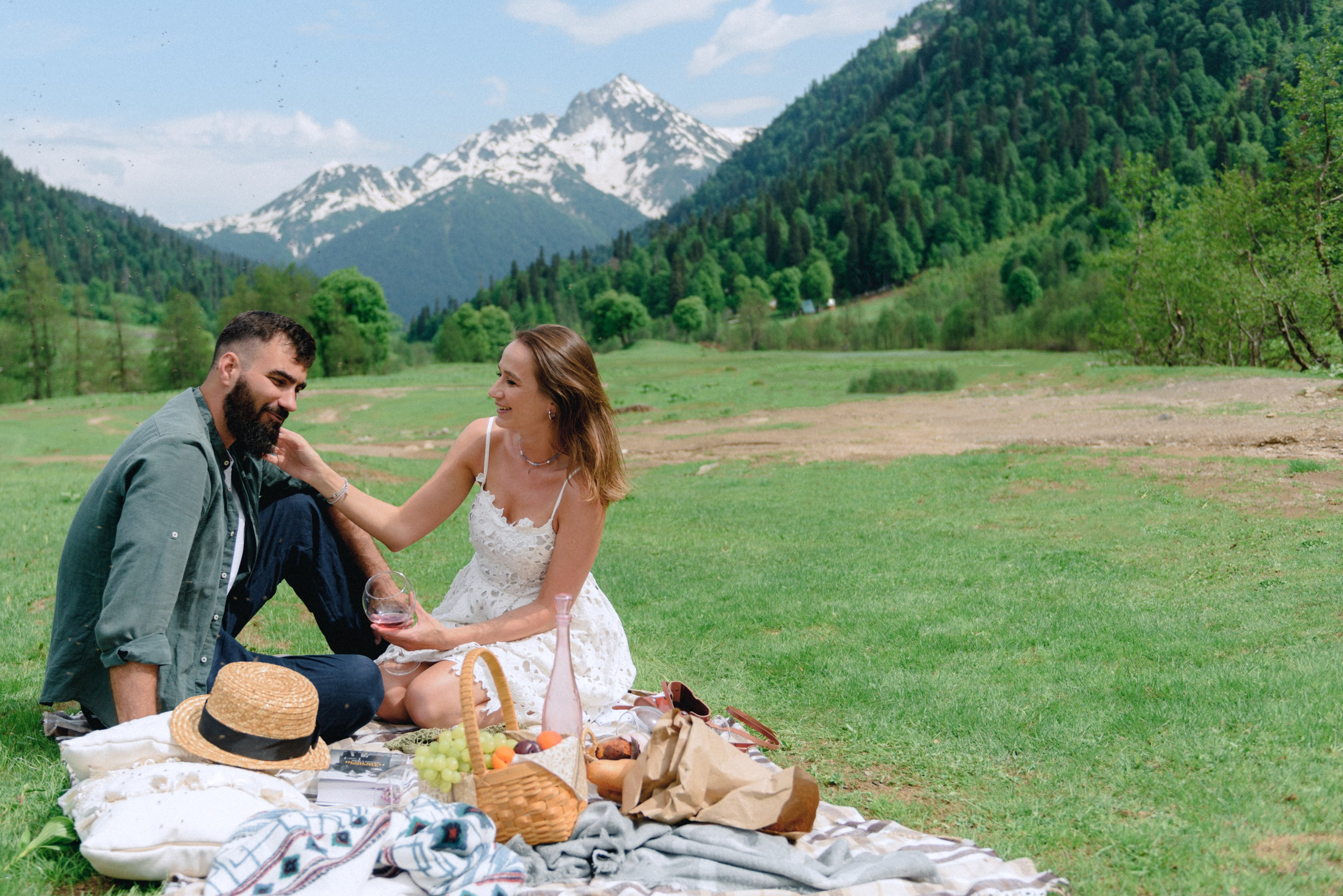 Alpine meadows phototour|The Italian Dolomites Love Story photoshoot. Fedor Lemeshko — Destination Wedding and Family Lifestyle photographer