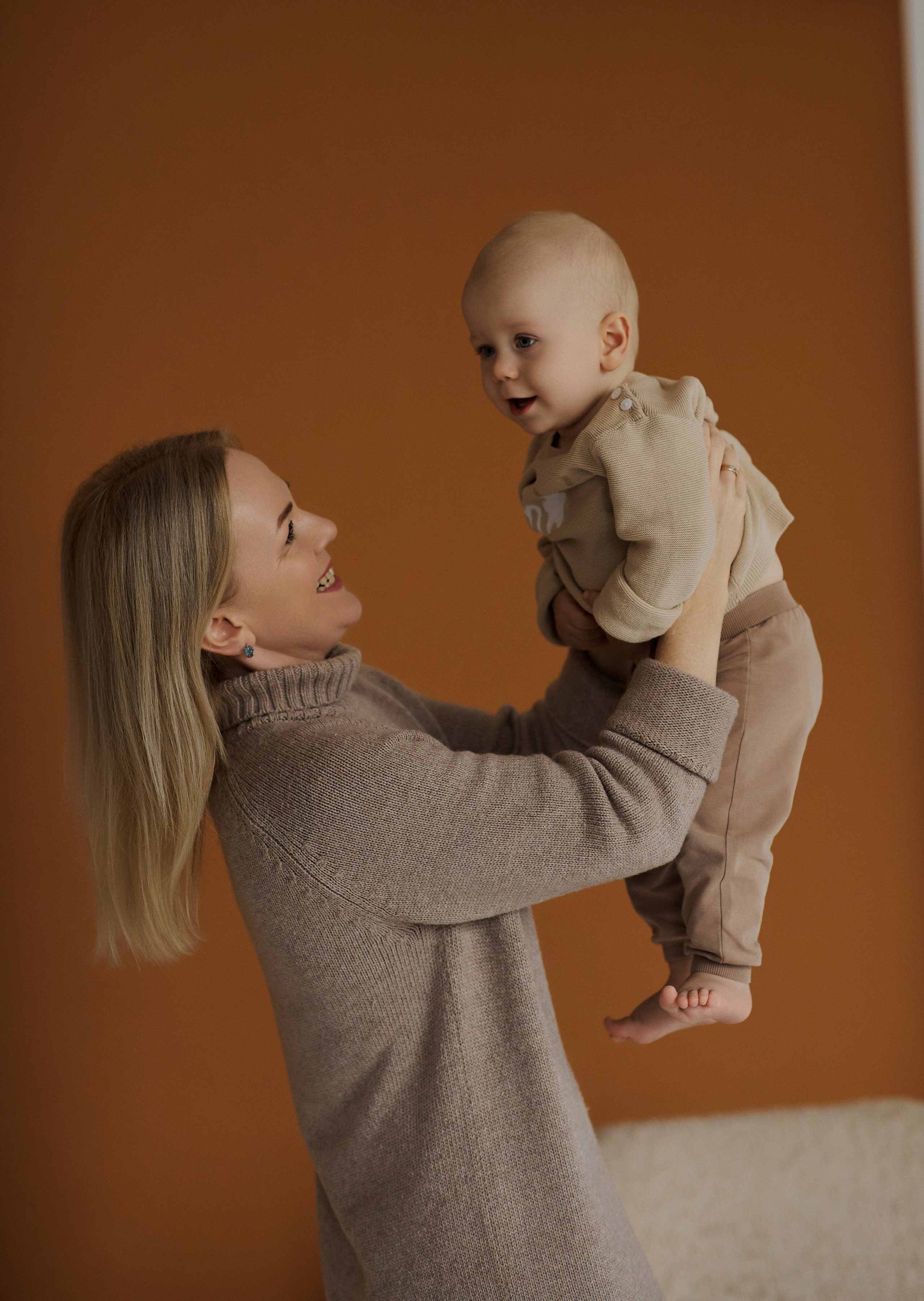 Семейная фотосессия Москва. Свадебный и семейный фотограф в Сочи-Красной поляне Ларионова Анна