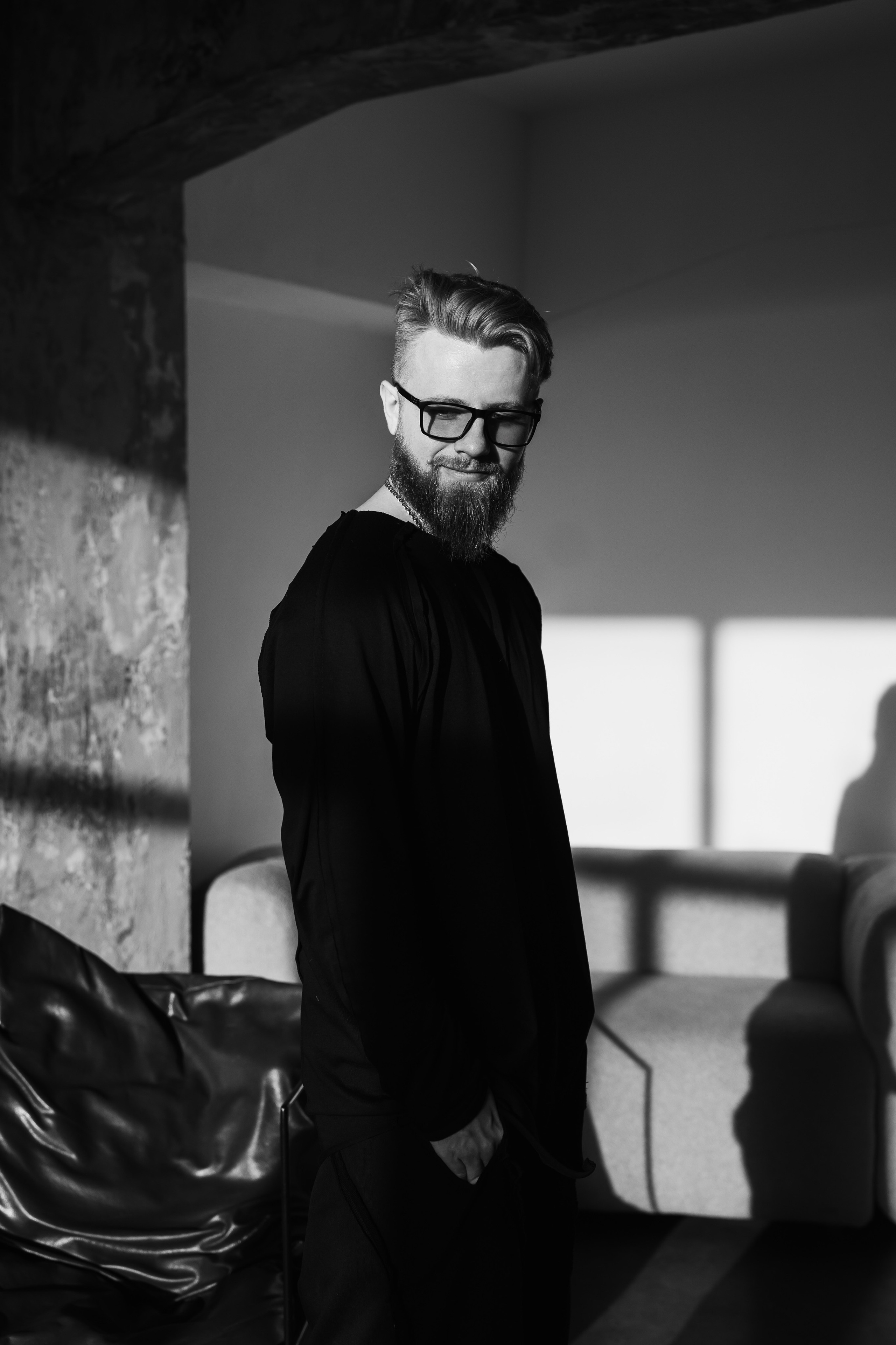 Фотограф Санкт-Петербург и Москва. Съемка портретов, контента, корпоративы, венчание и крещение