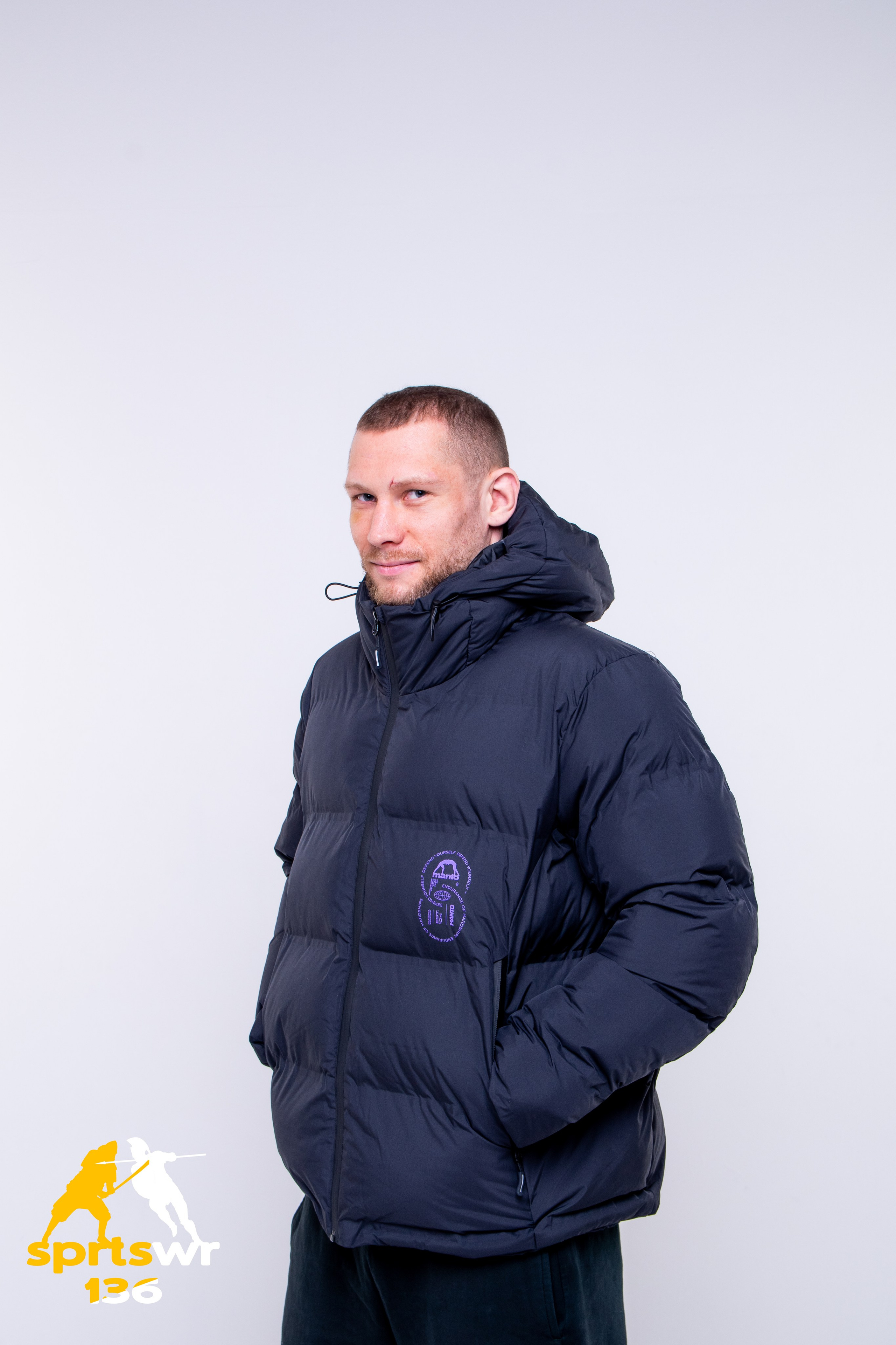 Одежда для мужчин. Профессиональная фотостудия в Санкт-Петербурге «Точка»