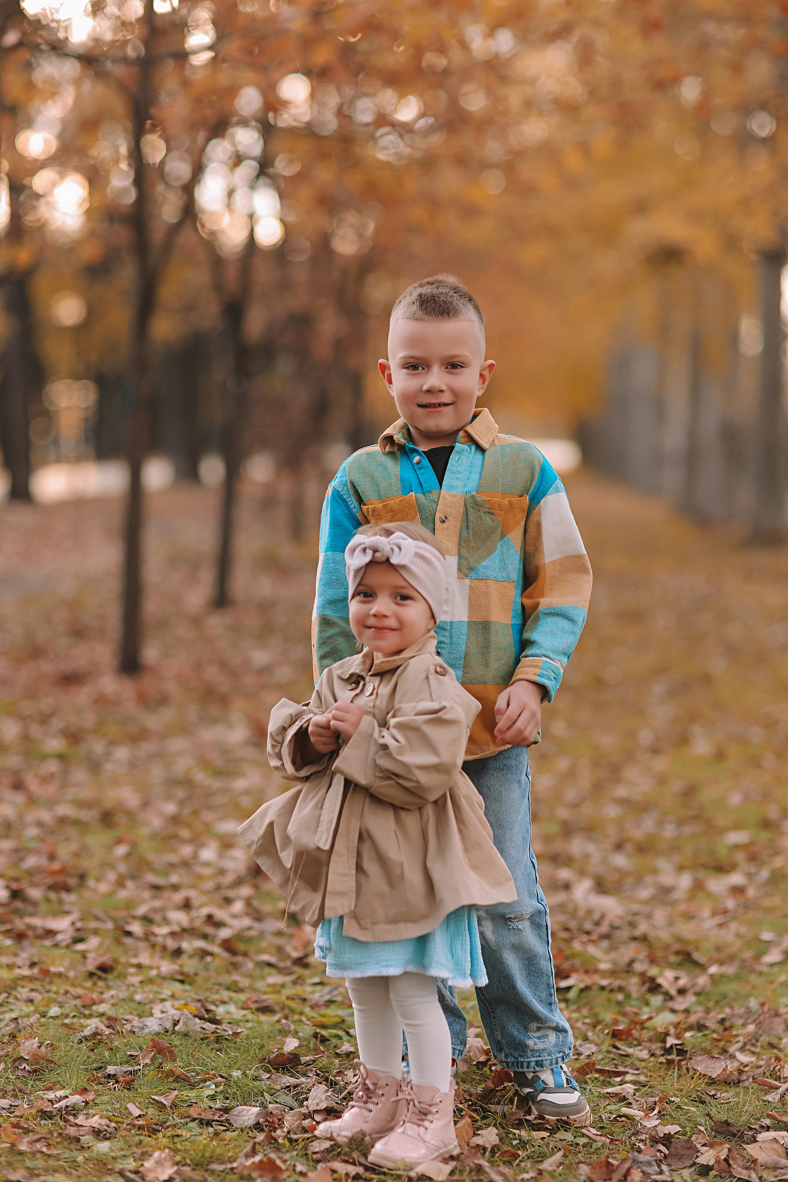 Осень. Семейный фотограф Тюмень, фотограф на роды Салмина Мария