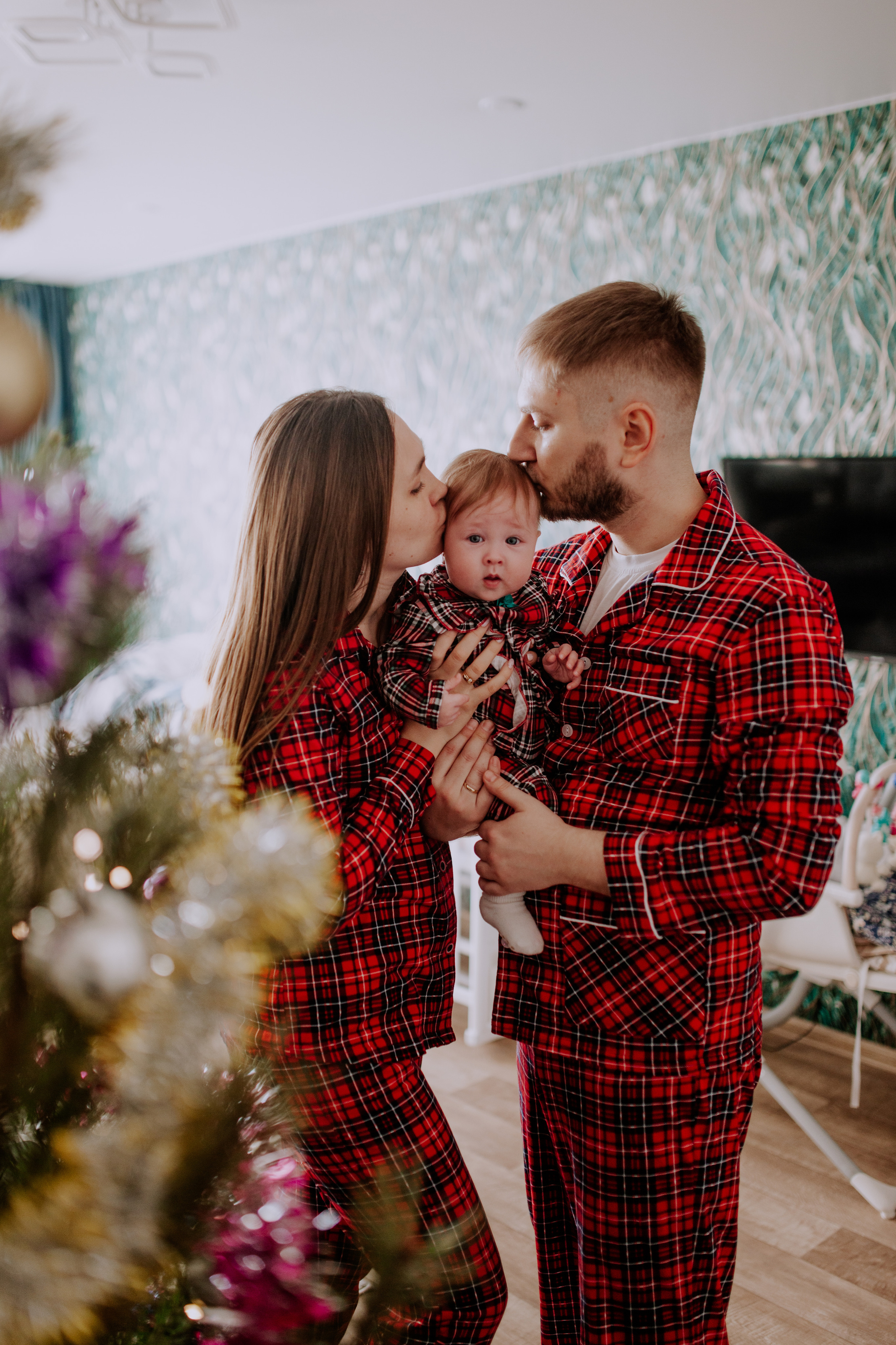 Домашняя новогодняя фотосессия в Тюмени. Фотограф Шелудкова Яна, город Тюмень