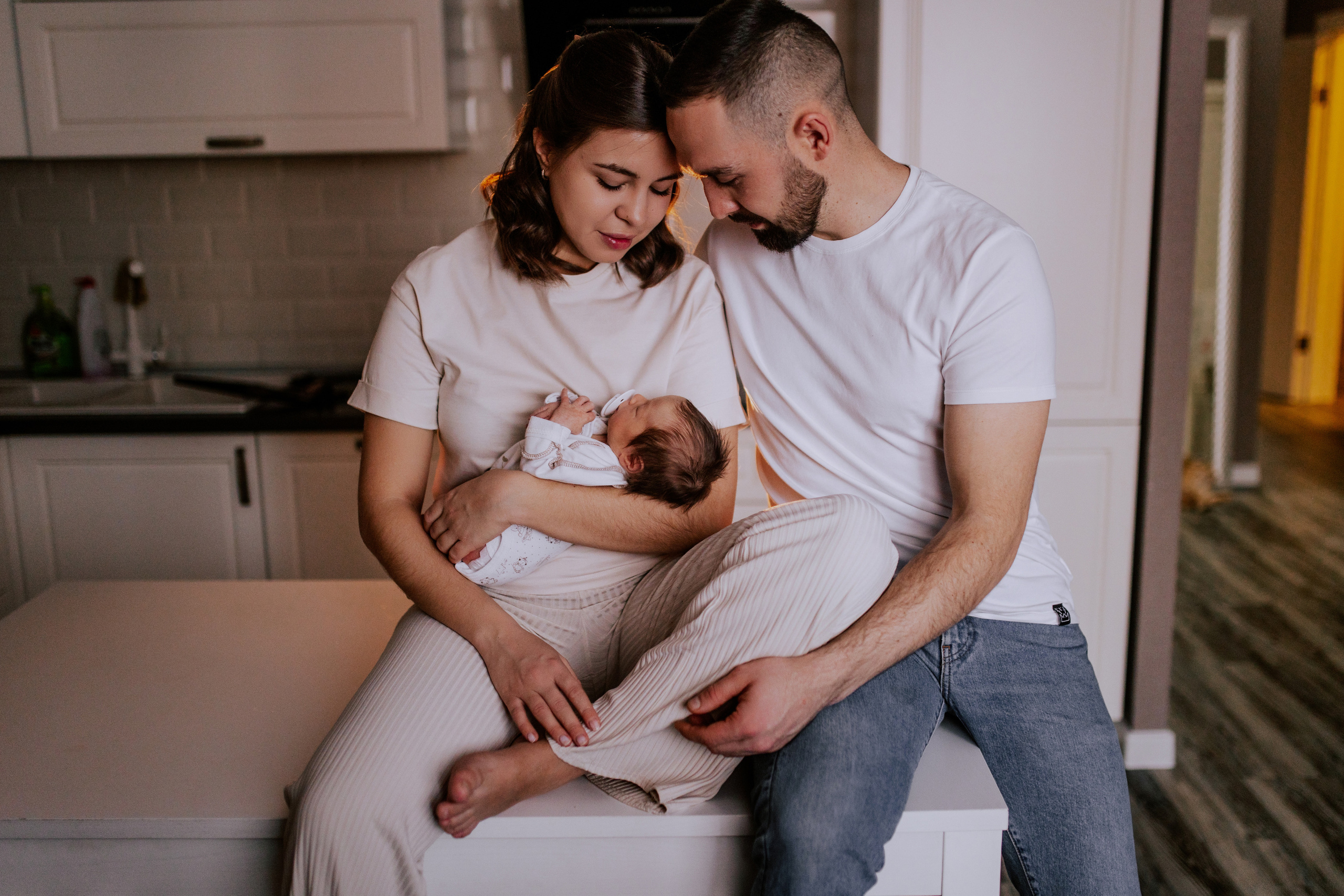 Домашняя съёмка с новорожденным в Тюмени. Фотограф Шелудкова Яна, город Тюмень