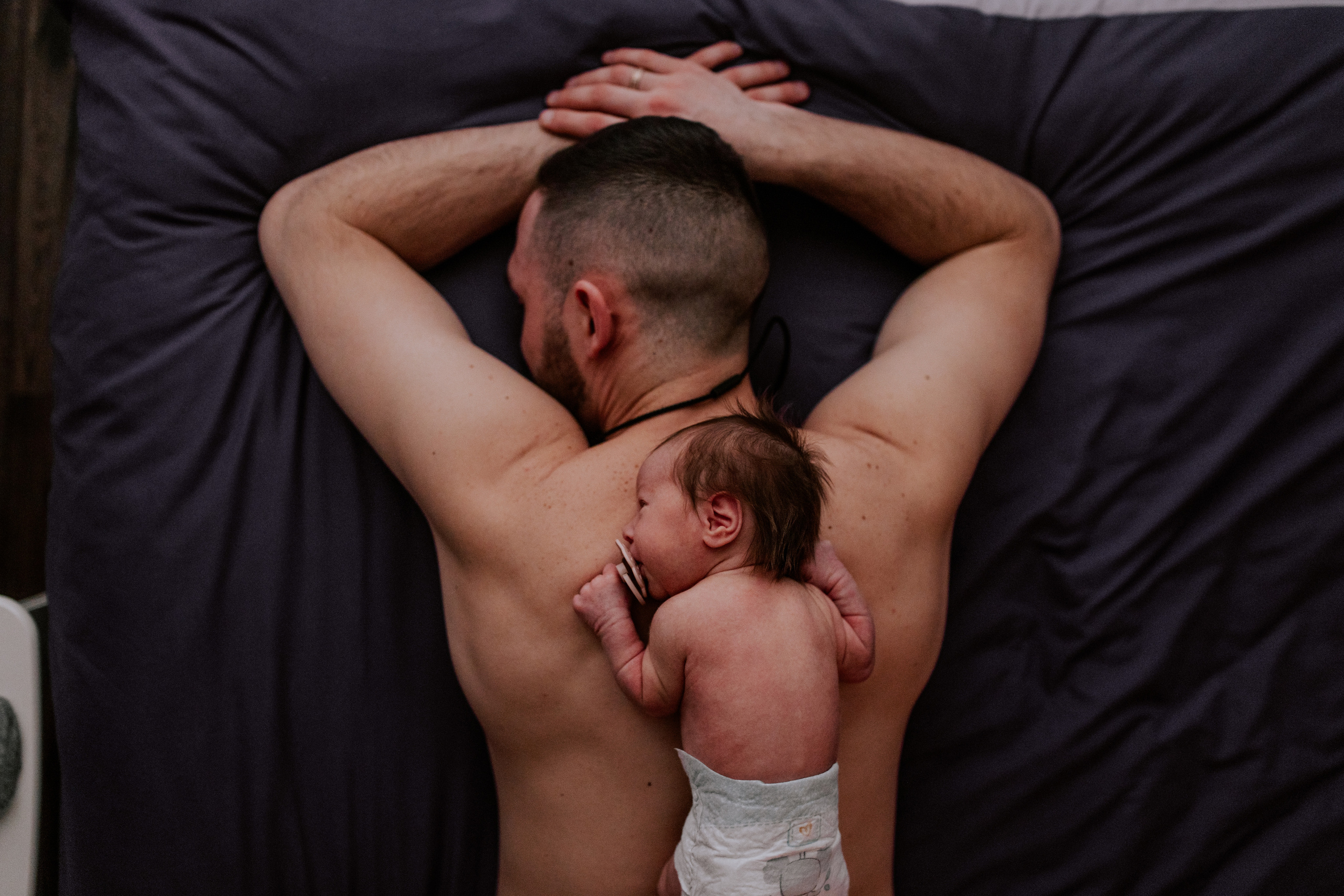 Домашняя съёмка с новорожденным в Тюмени. Фотограф Шелудкова Яна, город Тюмень