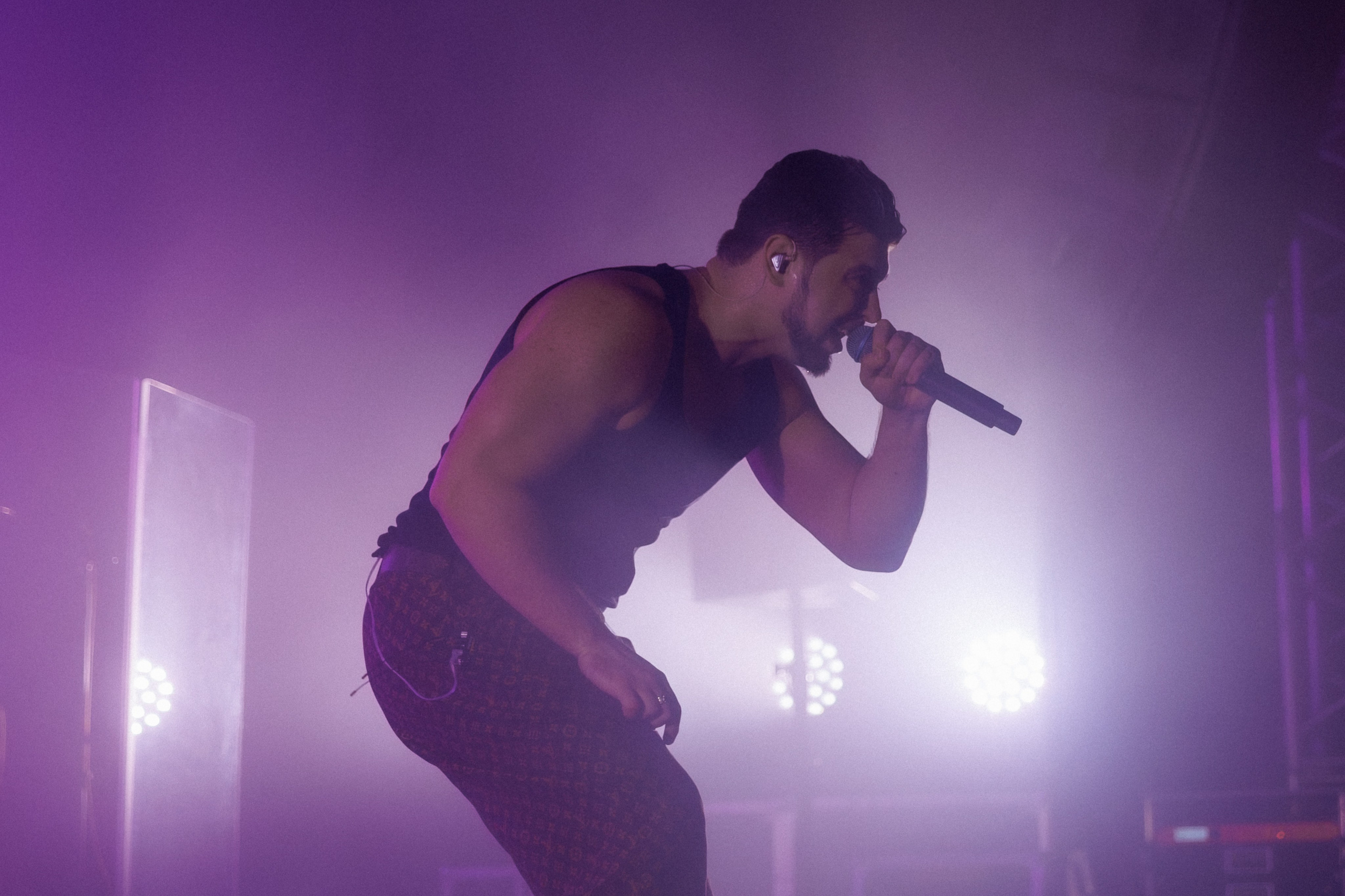 Фотоотчёт и репортаж с концерта группы GAYAZOV$ BROTHER$. Красильников Евгений — профессиональный фотограф в Ростове-на-Дону