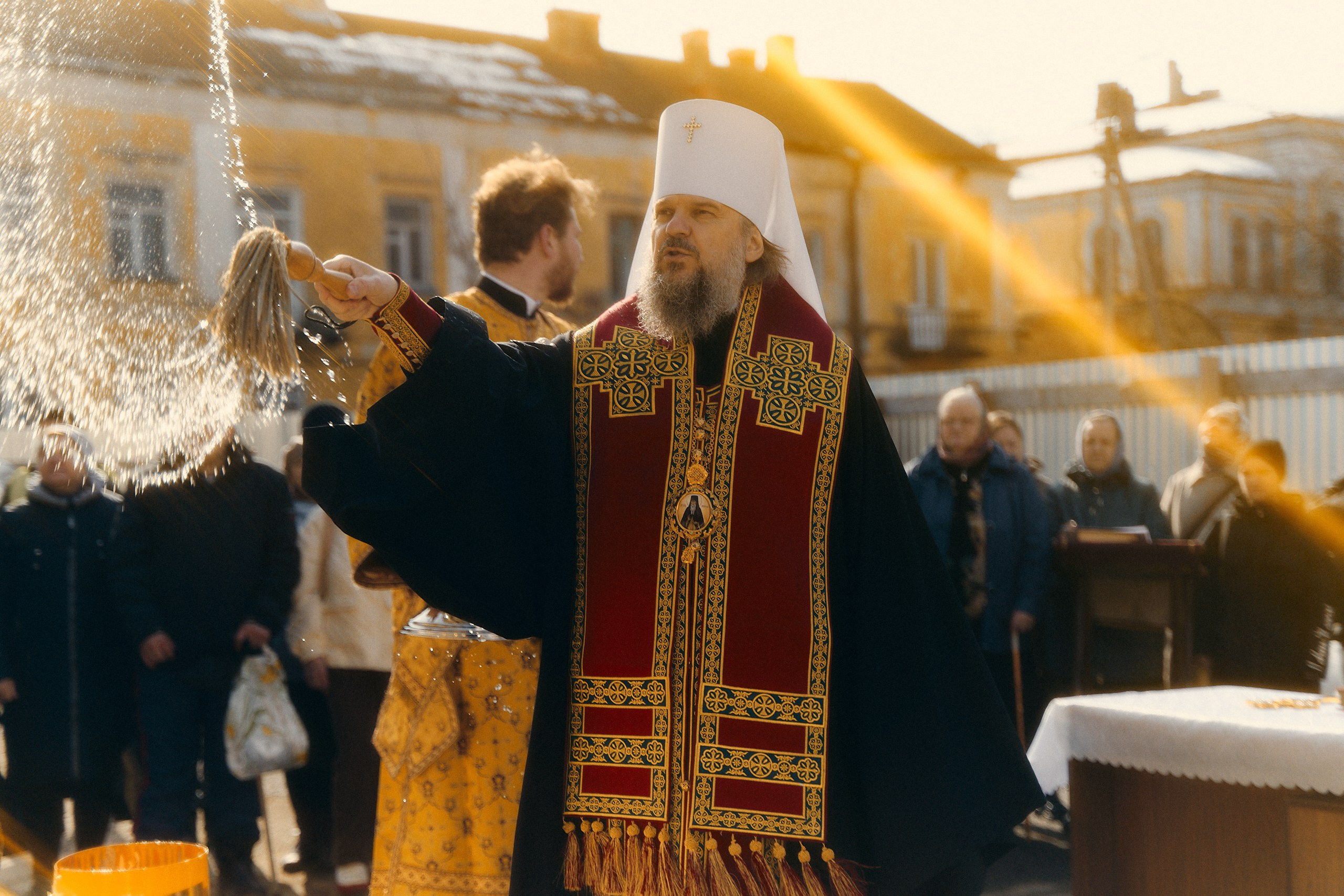 Освящены четыре накупольных креста для Георгиевской церкви в Торжке