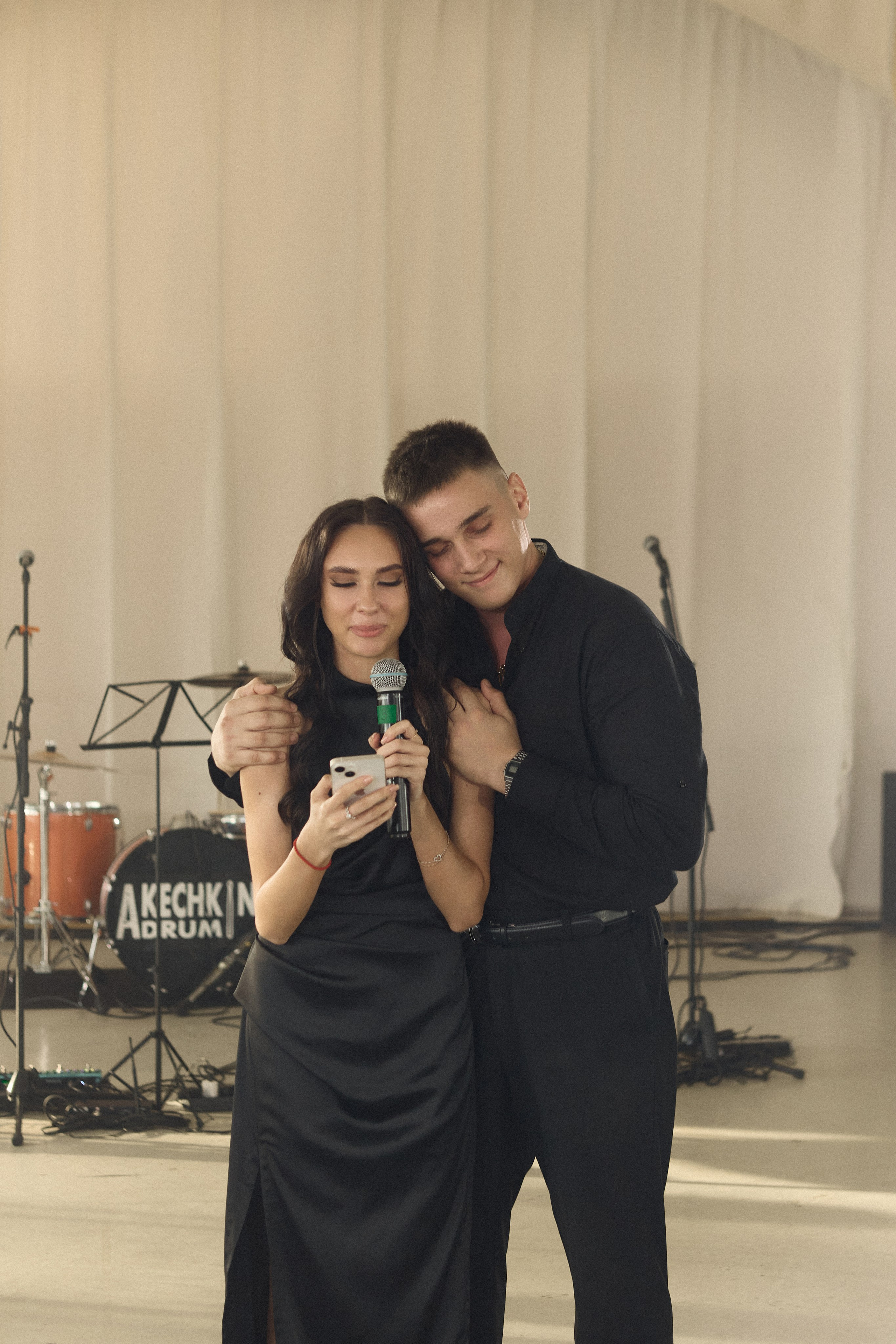 Сима и Настя 25.08.25. Фотограф Екатерина Чупина